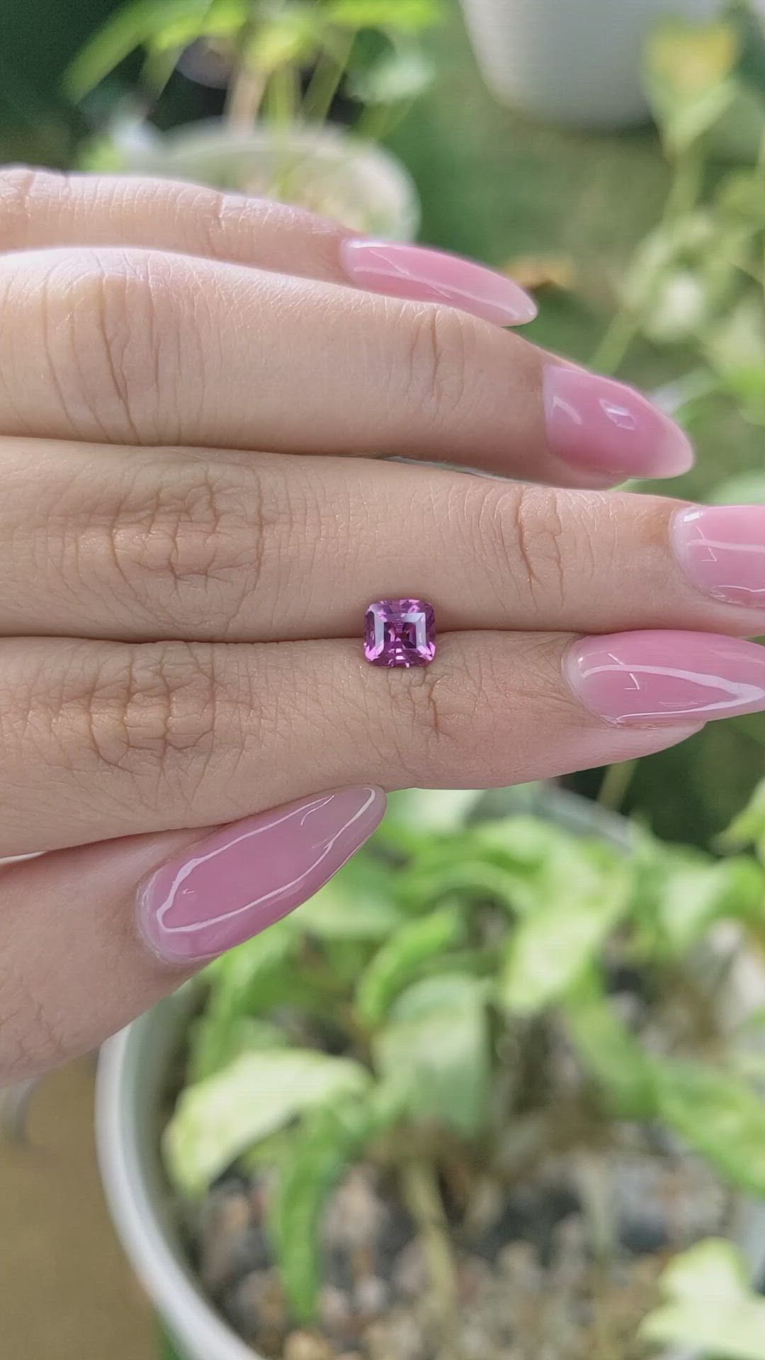 1.06 Ct. Rhodolite Garnet from Ceylon (Sri Lanka) Size Video