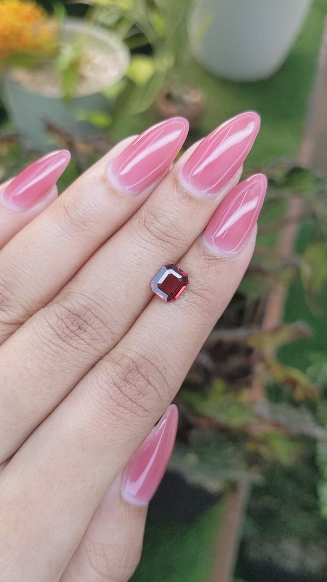 1.18 Ct. Garnet from Ceylon (Sri Lanka) Size Video