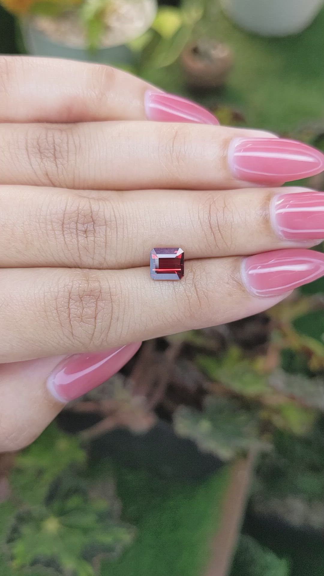 1.52 Ct. Garnet from Ceylon (Sri Lanka) Size Video