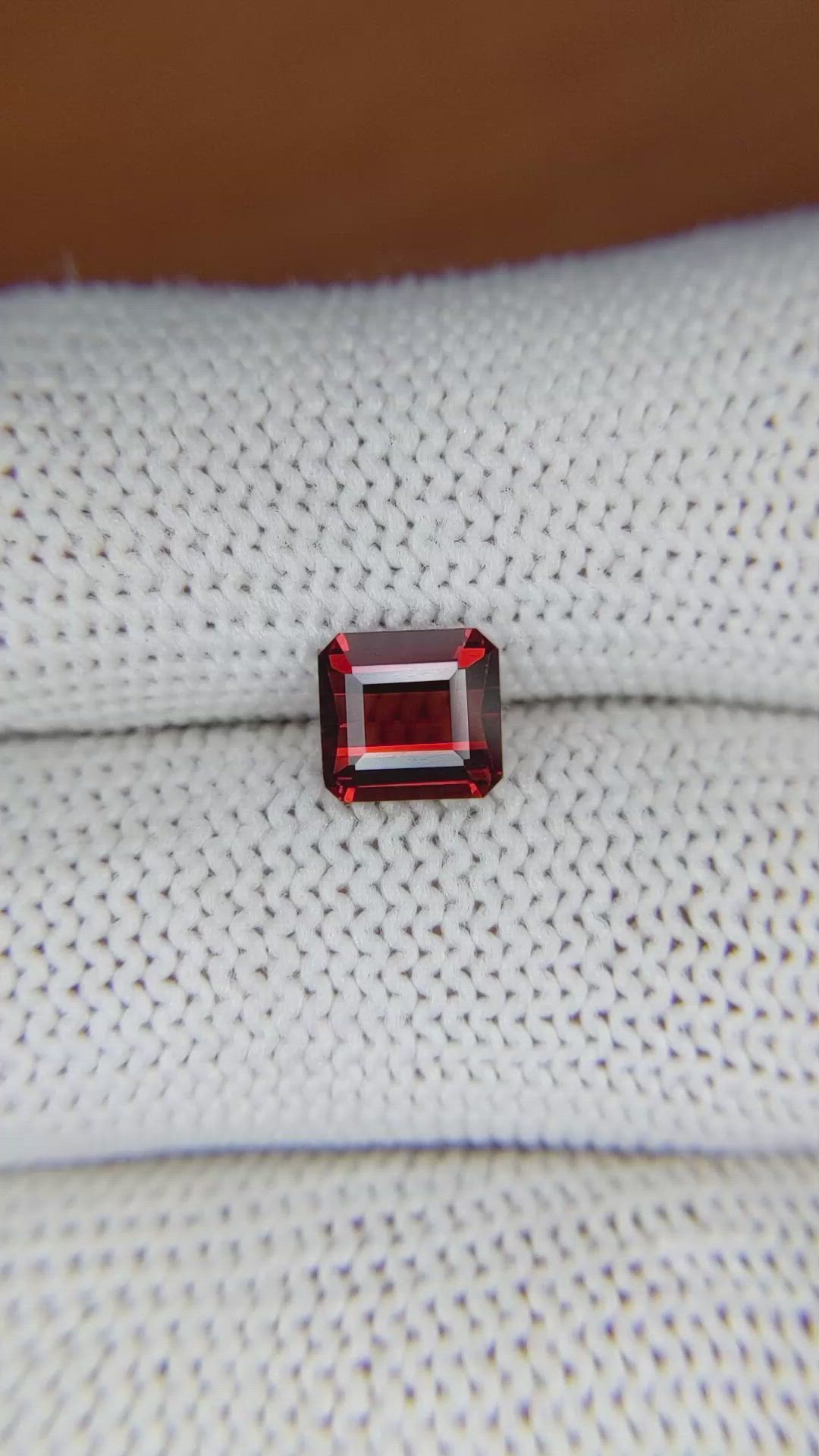 1.52 Ct. Garnet from Ceylon (Sri Lanka) Size Video