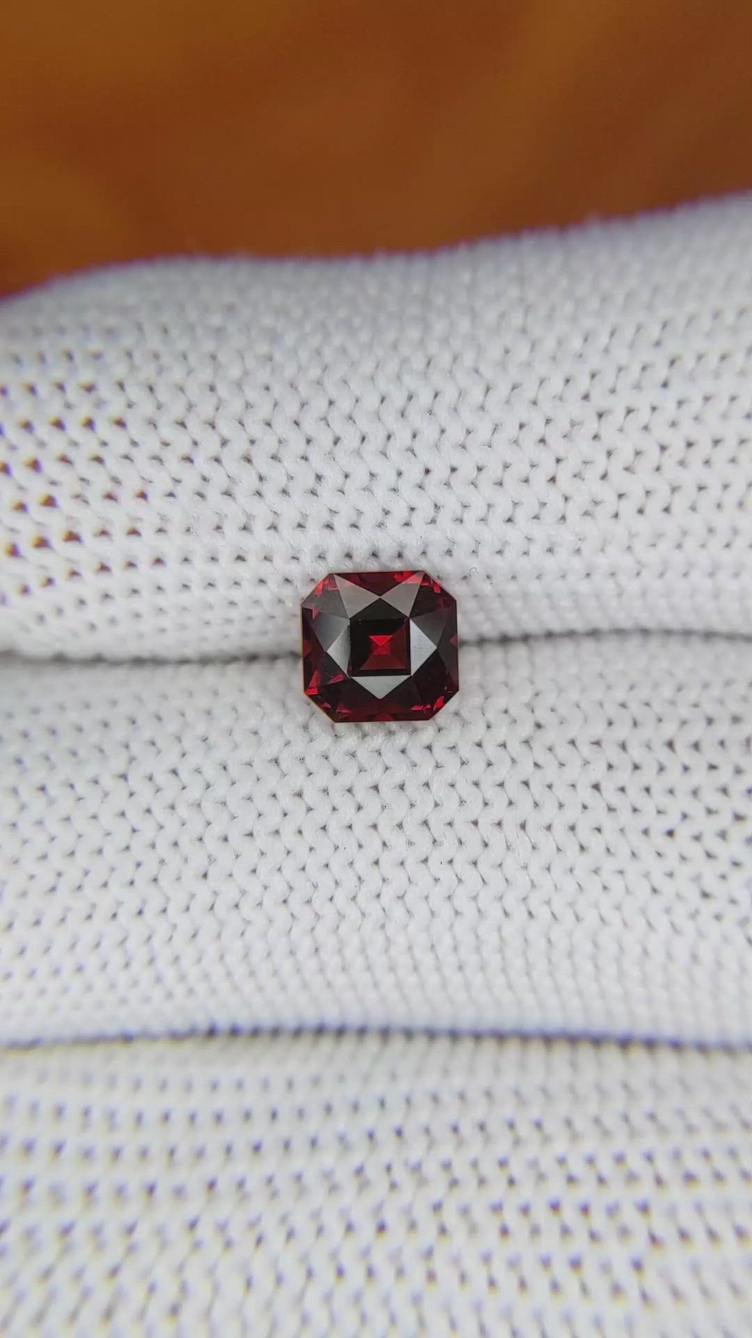1.49 Ct. Garnet from Ceylon (Sri Lanka) Size Video