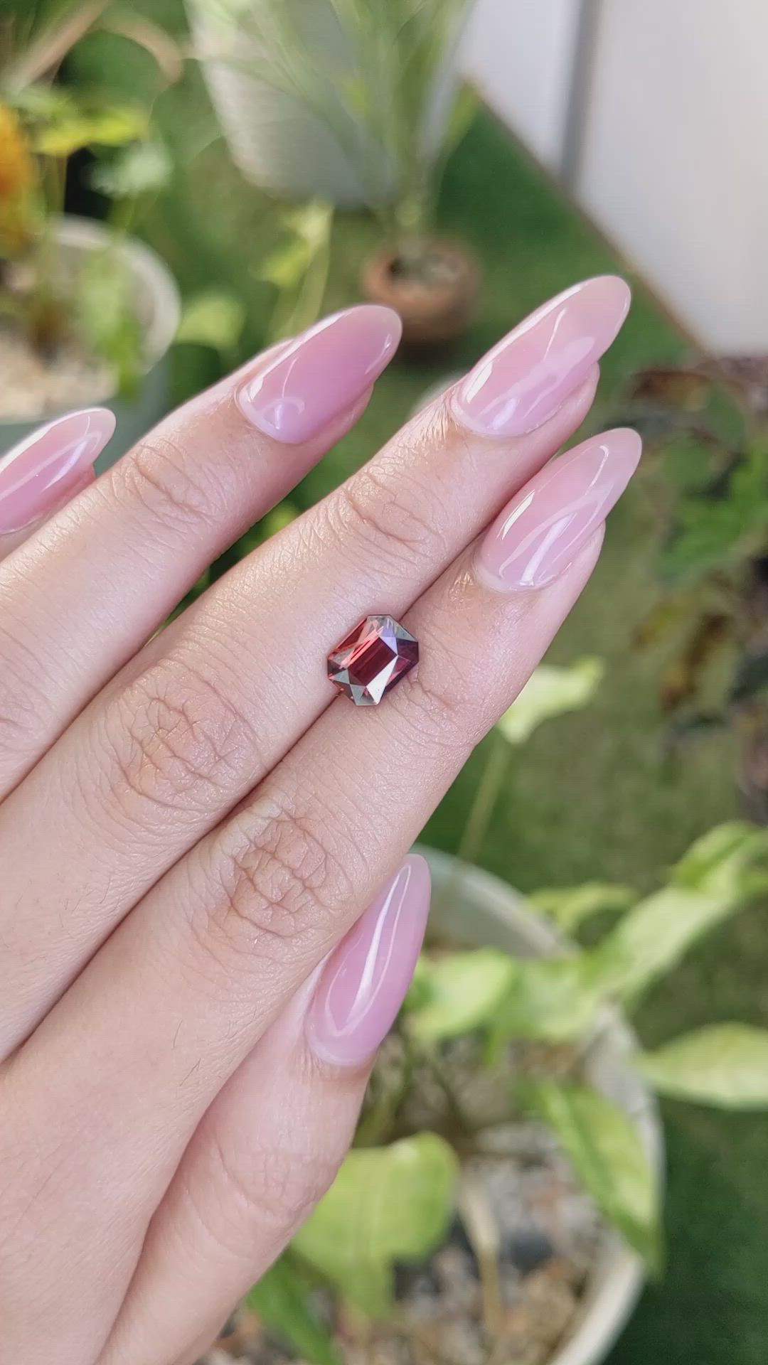 1.78 Ct. Garnet from Ceylon (Sri Lanka) Size Video