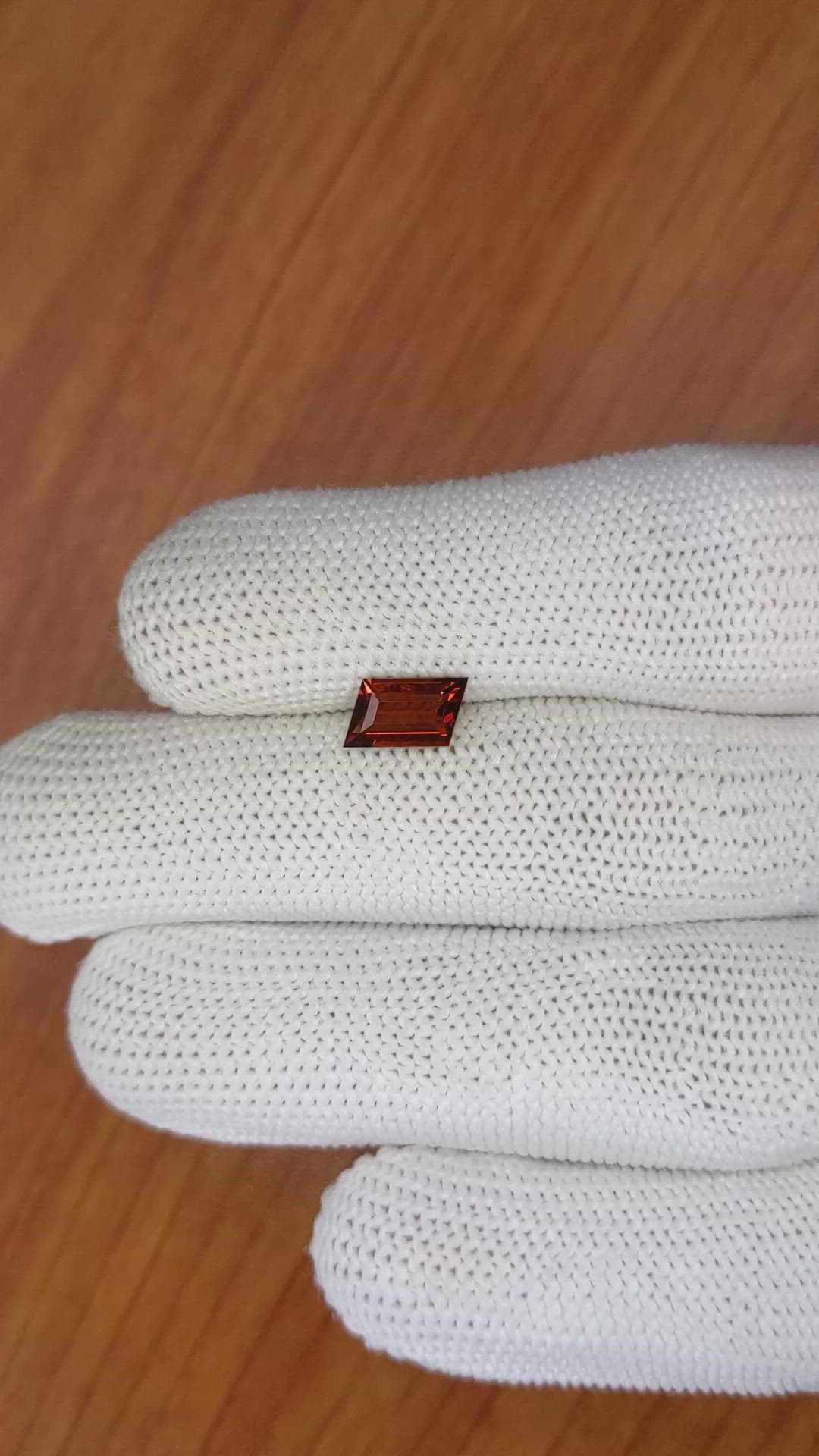 1.14 Ct. Garnet from Ceylon (Sri Lanka) Size Video