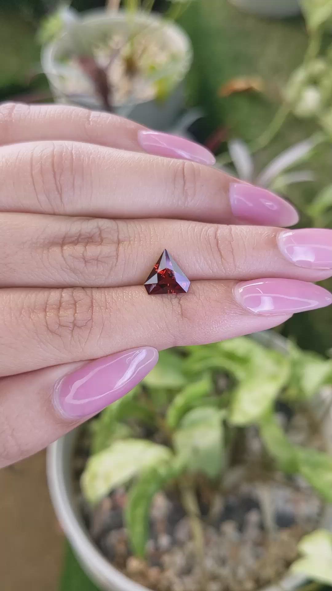1.86 Ct. Garnet from Ceylon (Sri Lanka) Size Video