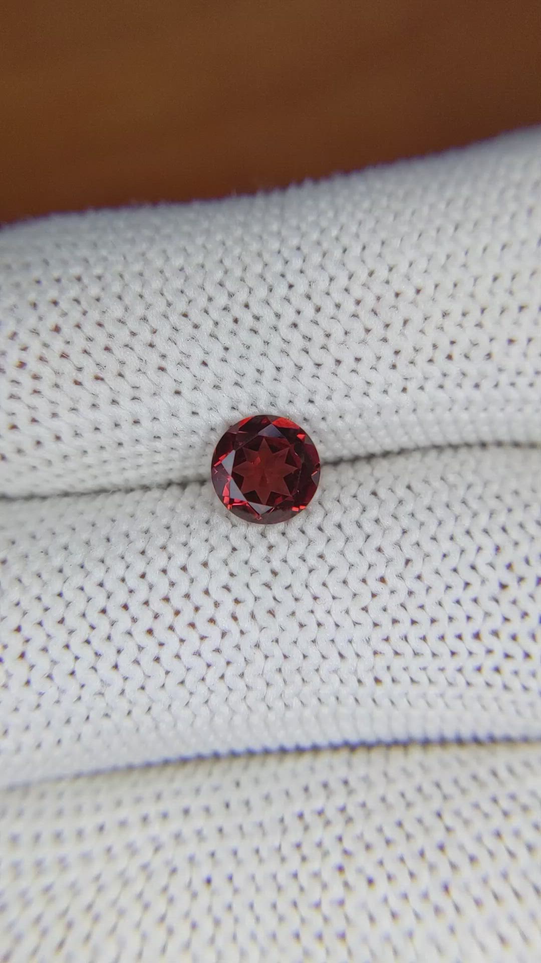 0.96 Ct. Almandine Garnet from Ceylon (Sri Lanka) Size Video