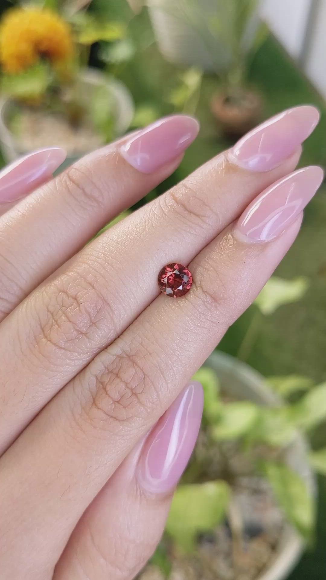 0.87 Ct. Almandine Garnet from Ceylon (Sri Lanka) Size Video