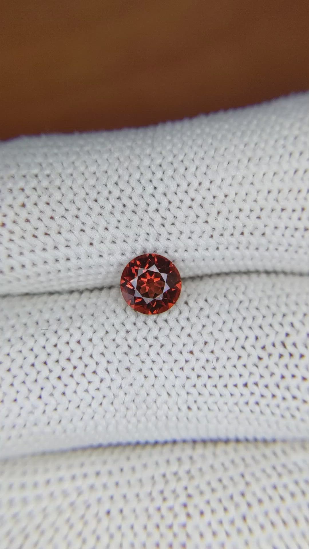 0.87 Ct. Almandine Garnet from Ceylon (Sri Lanka) Size Video