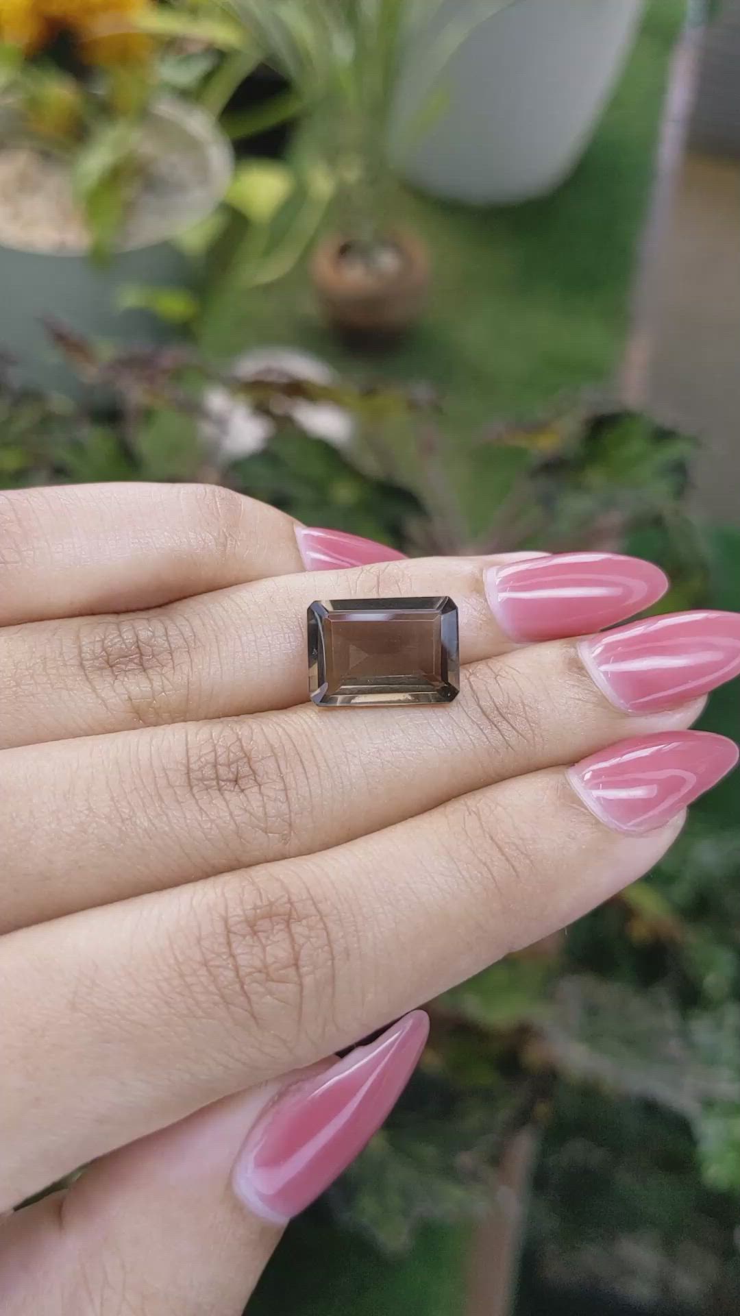 6.19 Ct. Smokey Quartz from Ceylon (Sri Lanka) Size Video
