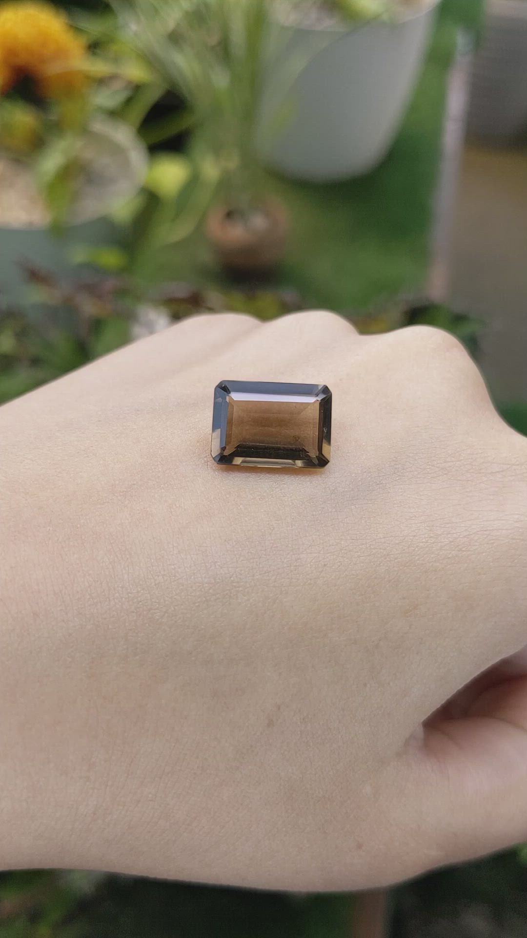 6.19 Ct. Smokey Quartz from Ceylon (Sri Lanka) Size Video