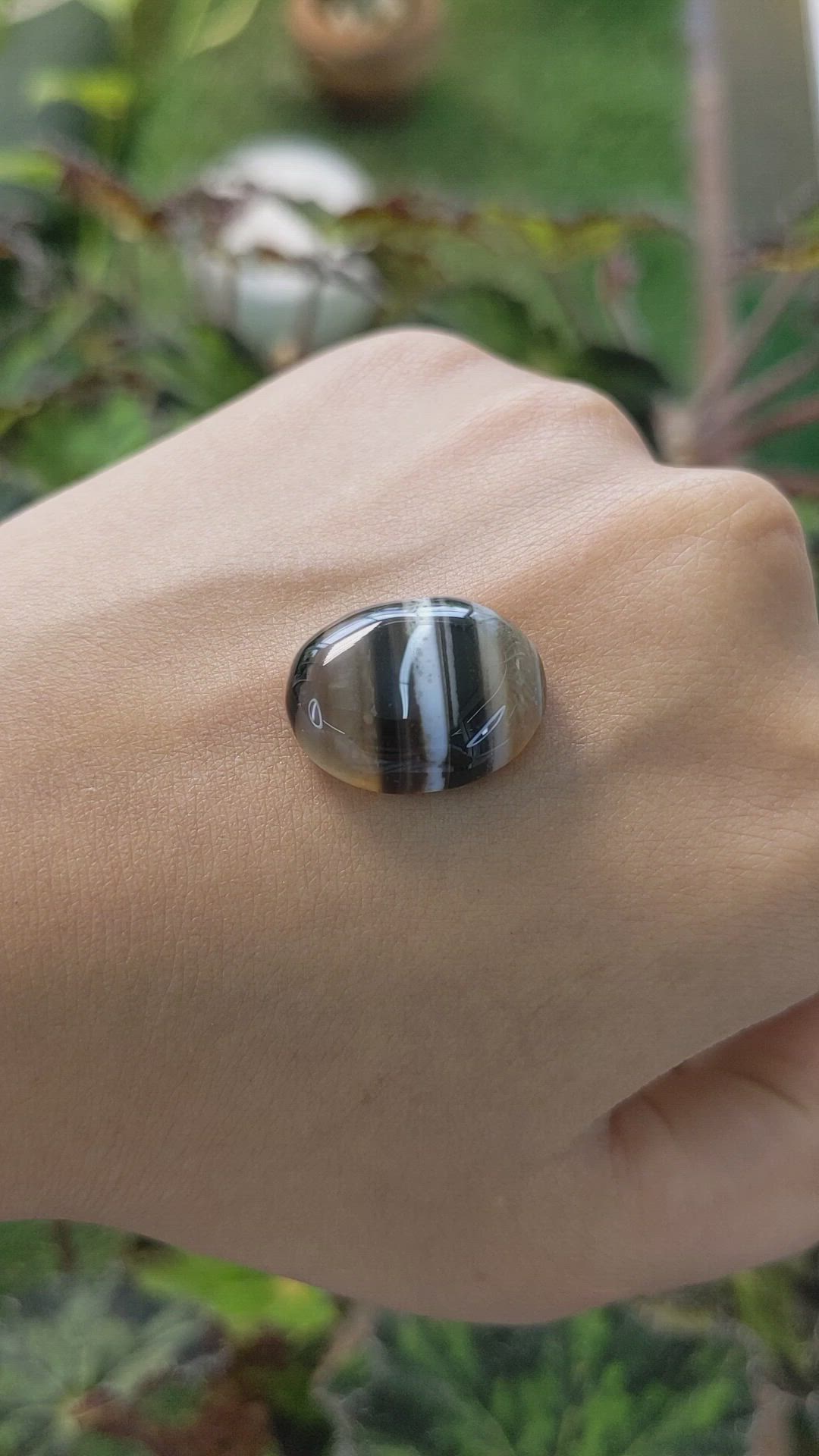 17.18 Ct. Cabochon Onyx from Madagascar Size Video