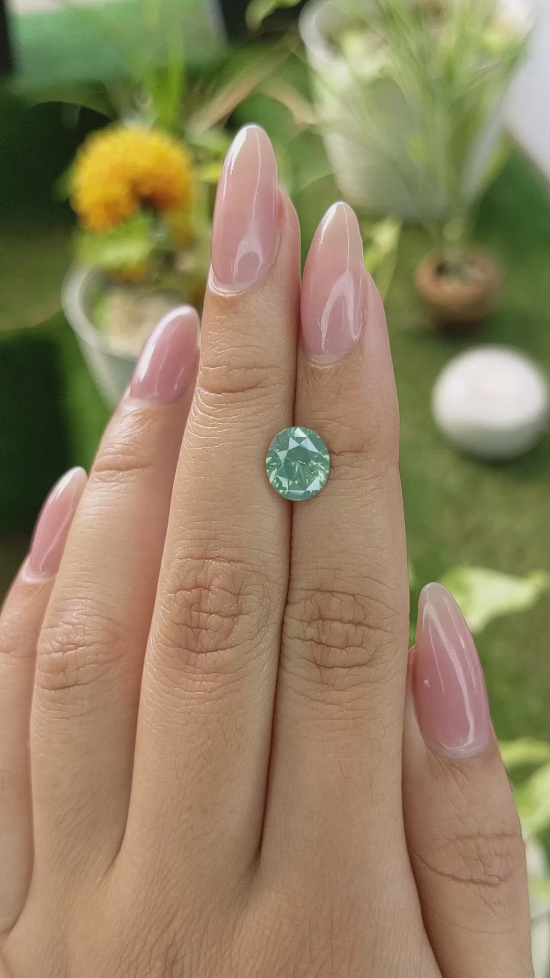 2.80 Ct. Zircon from Ceylon (Sri Lanka) Size Video