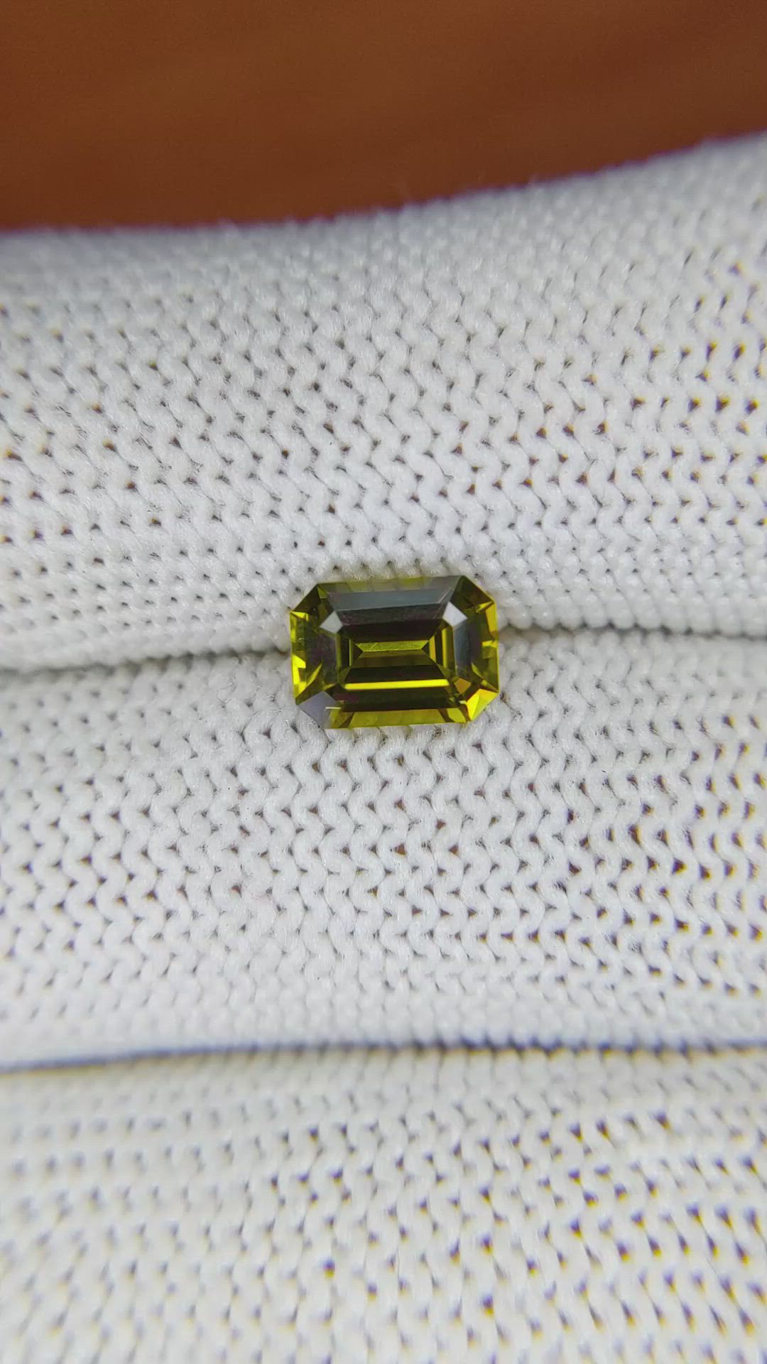 1.58 Ct. Chrysoberyl from Ceylon (Sri Lanka) Size Video