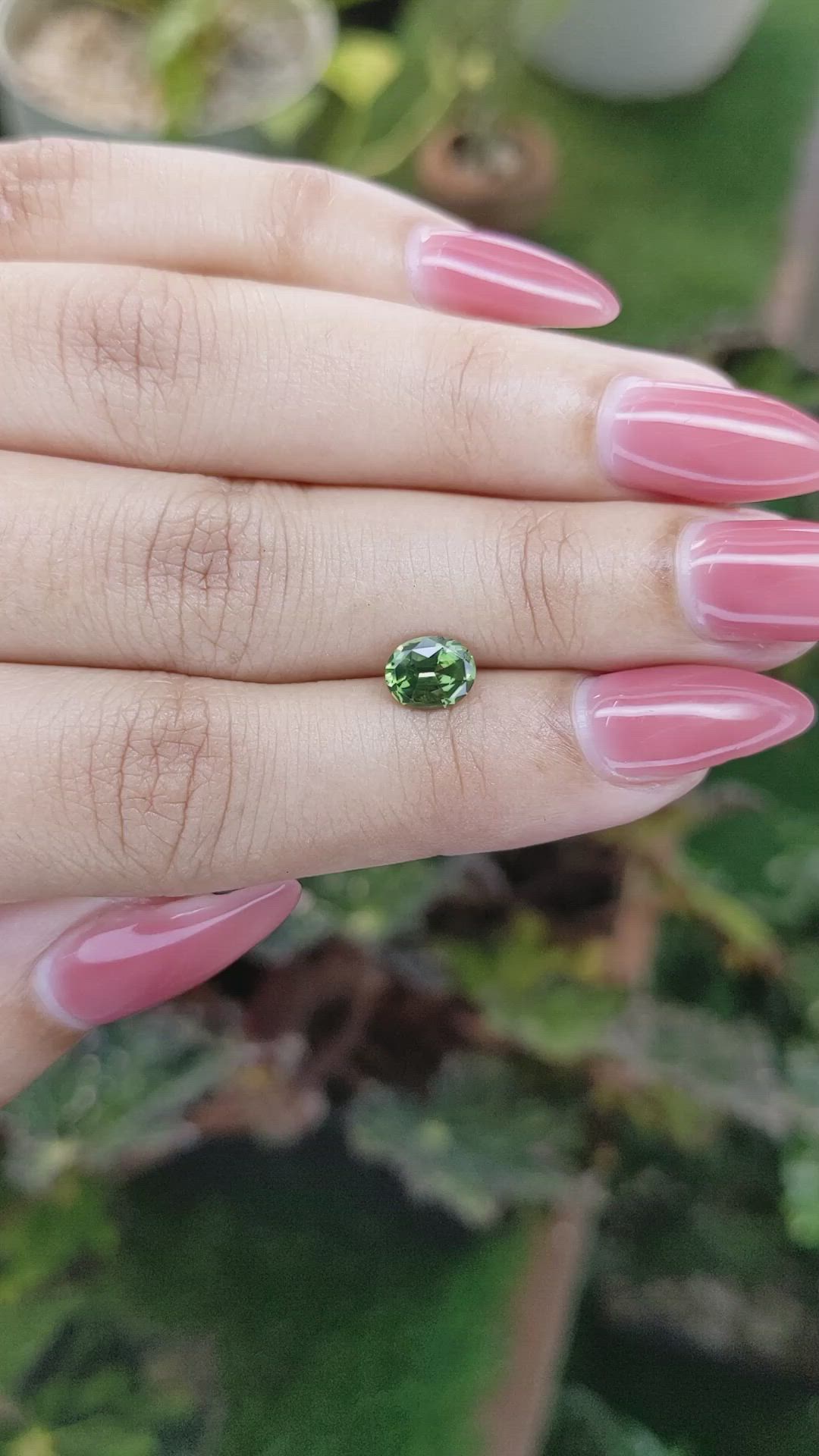 1.08 Ct. Zircon from Ceylon (Sri Lanka) Size Video