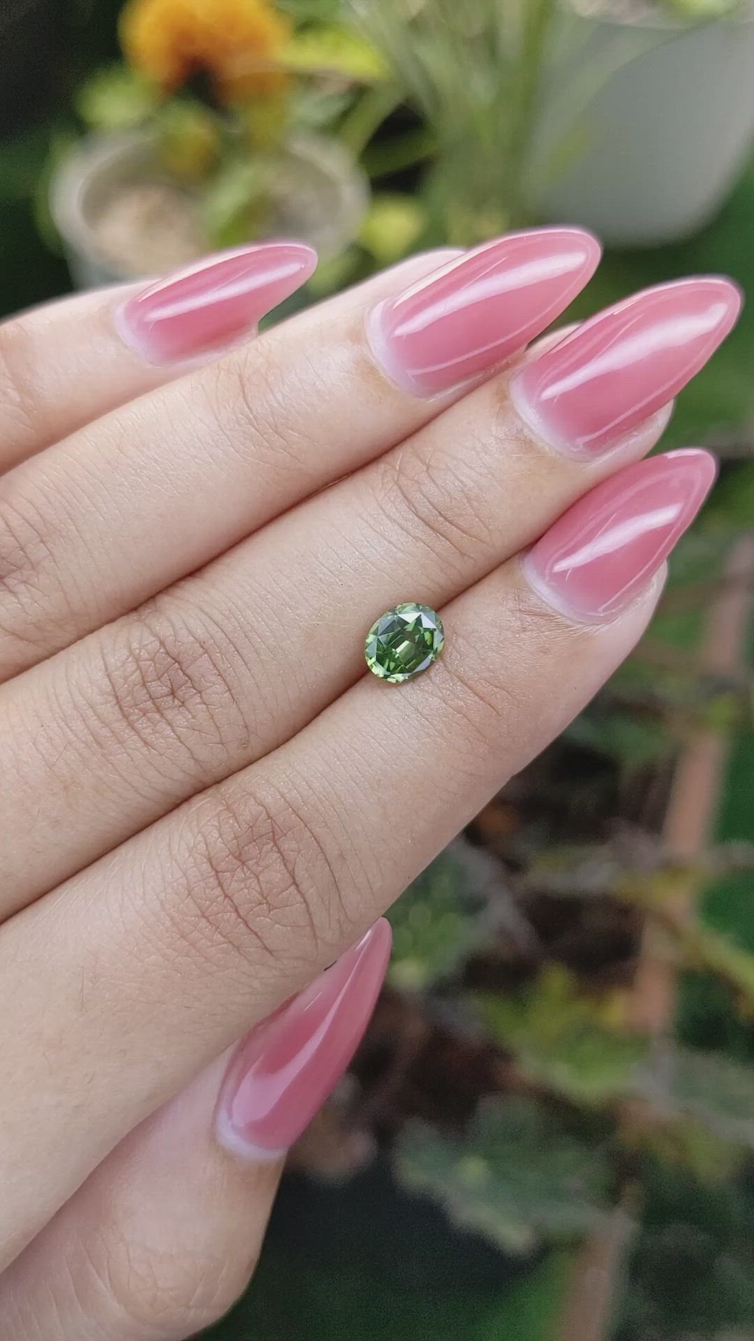 1.08 Ct. Zircon from Ceylon (Sri Lanka) Size Video