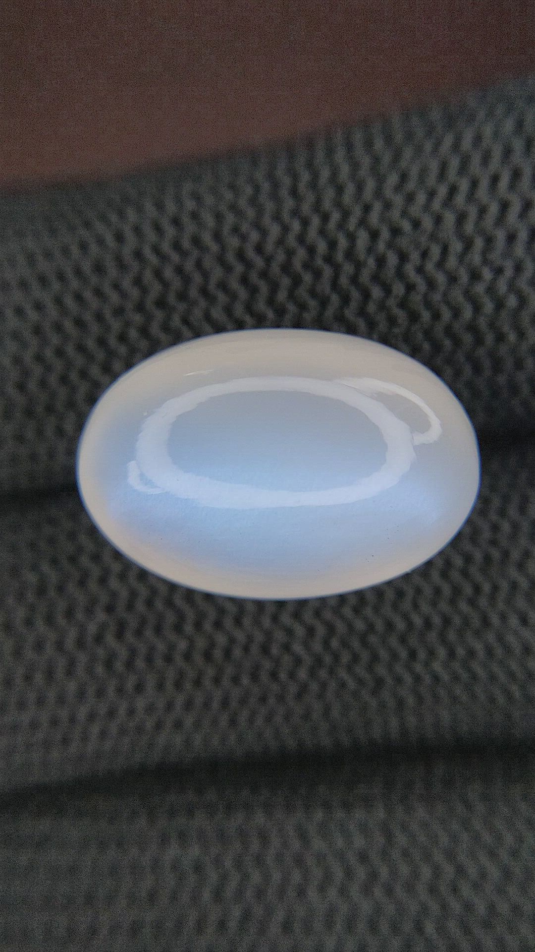 20.23 Ct. Cabochon Moonstone from Ceylon (Sri Lanka) Size Video
