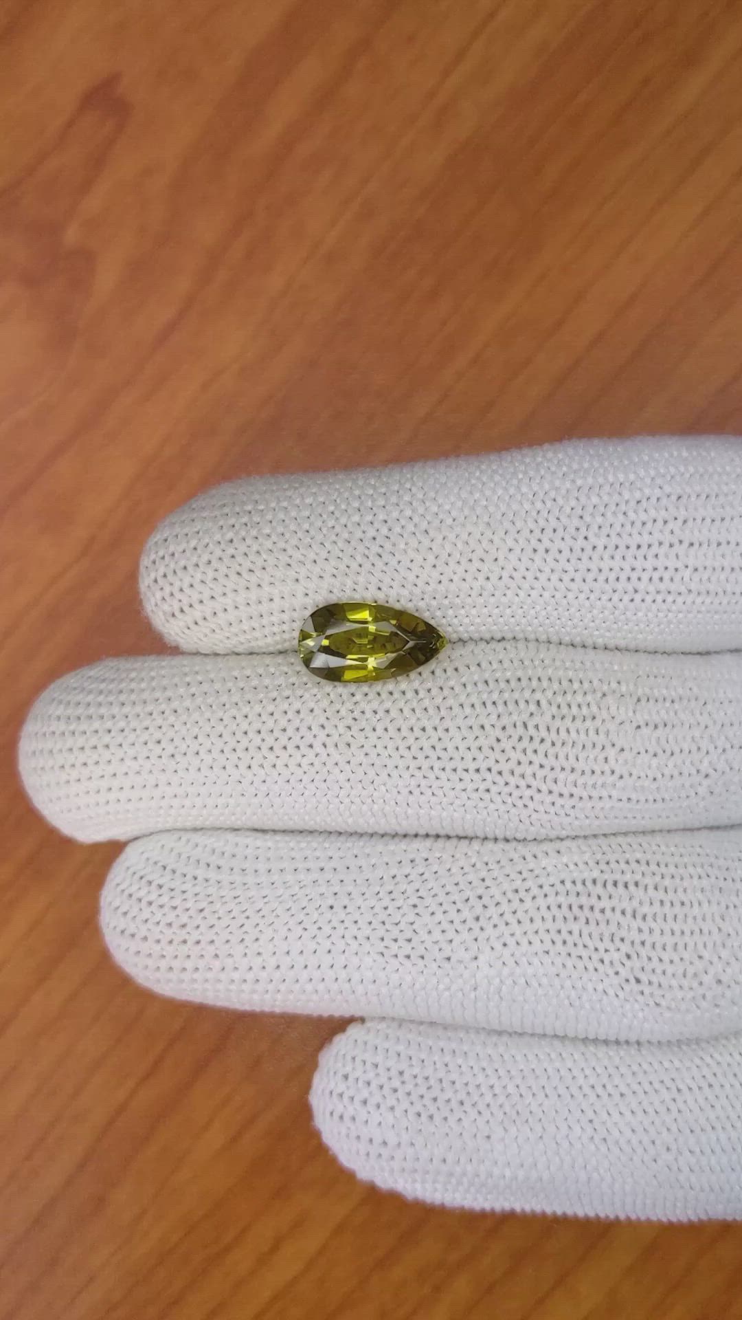 4.03 Ct. Chrysoberyl from Ceylon (Sri Lanka) Size Video