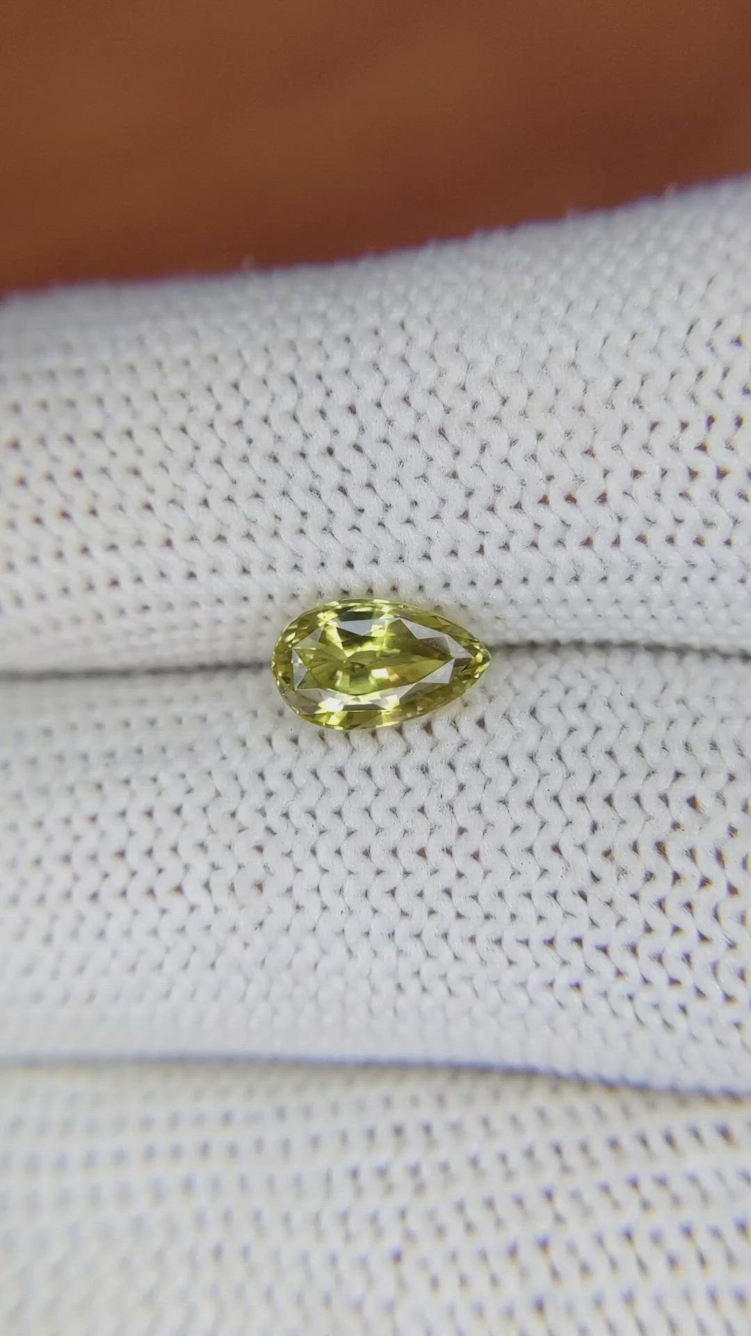 1.33 Ct. Chrysoberyl from Ceylon (Sri Lanka) Size Video