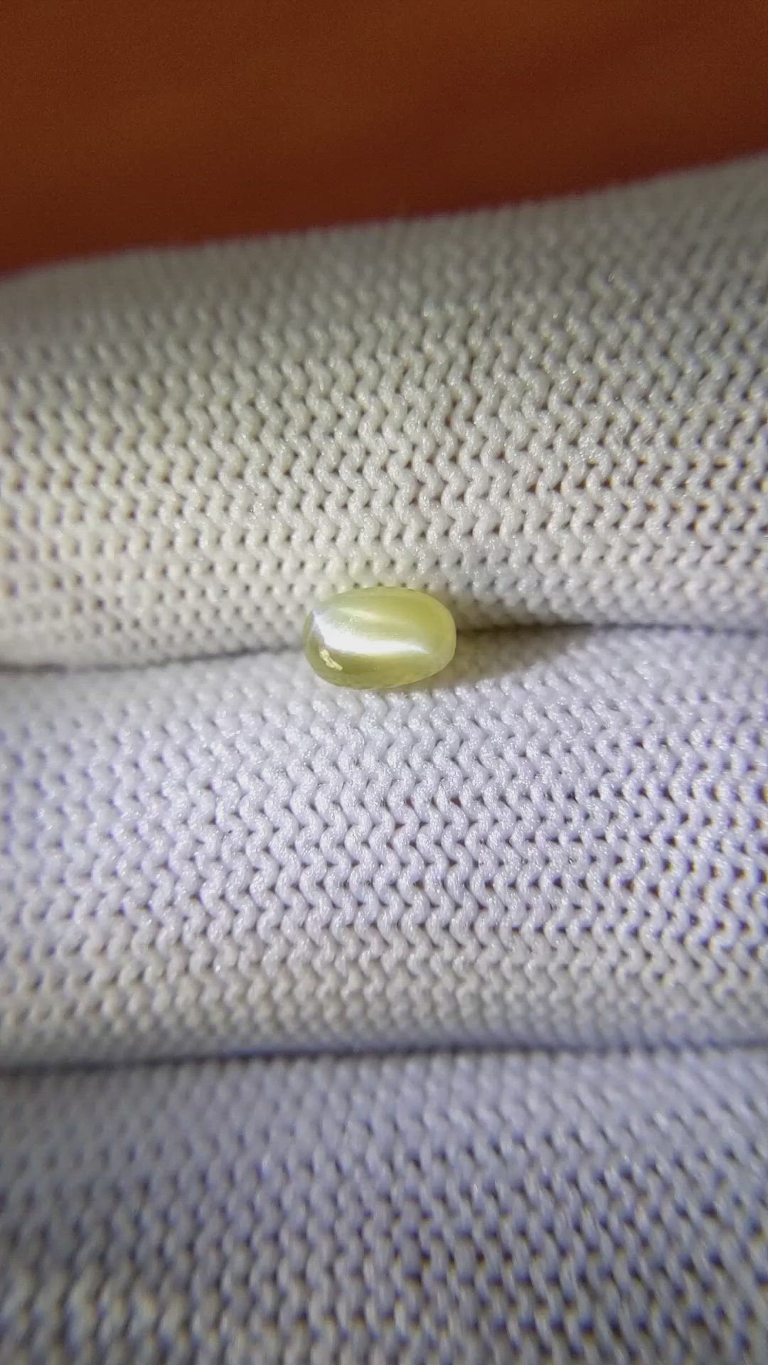 0.99 Ct. Cabochon Chrysoberyl from Ceylon (Sri Lanka) Size Video