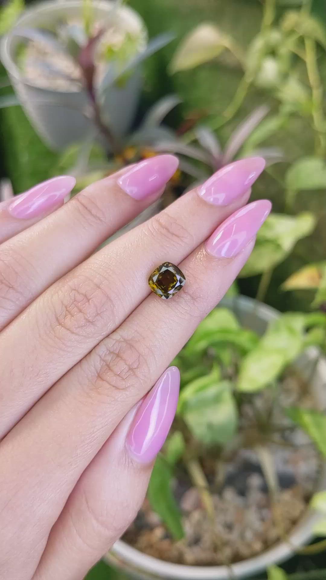 3.25 Ct. Chrysoberyl from Ceylon (Sri Lanka) Size Video