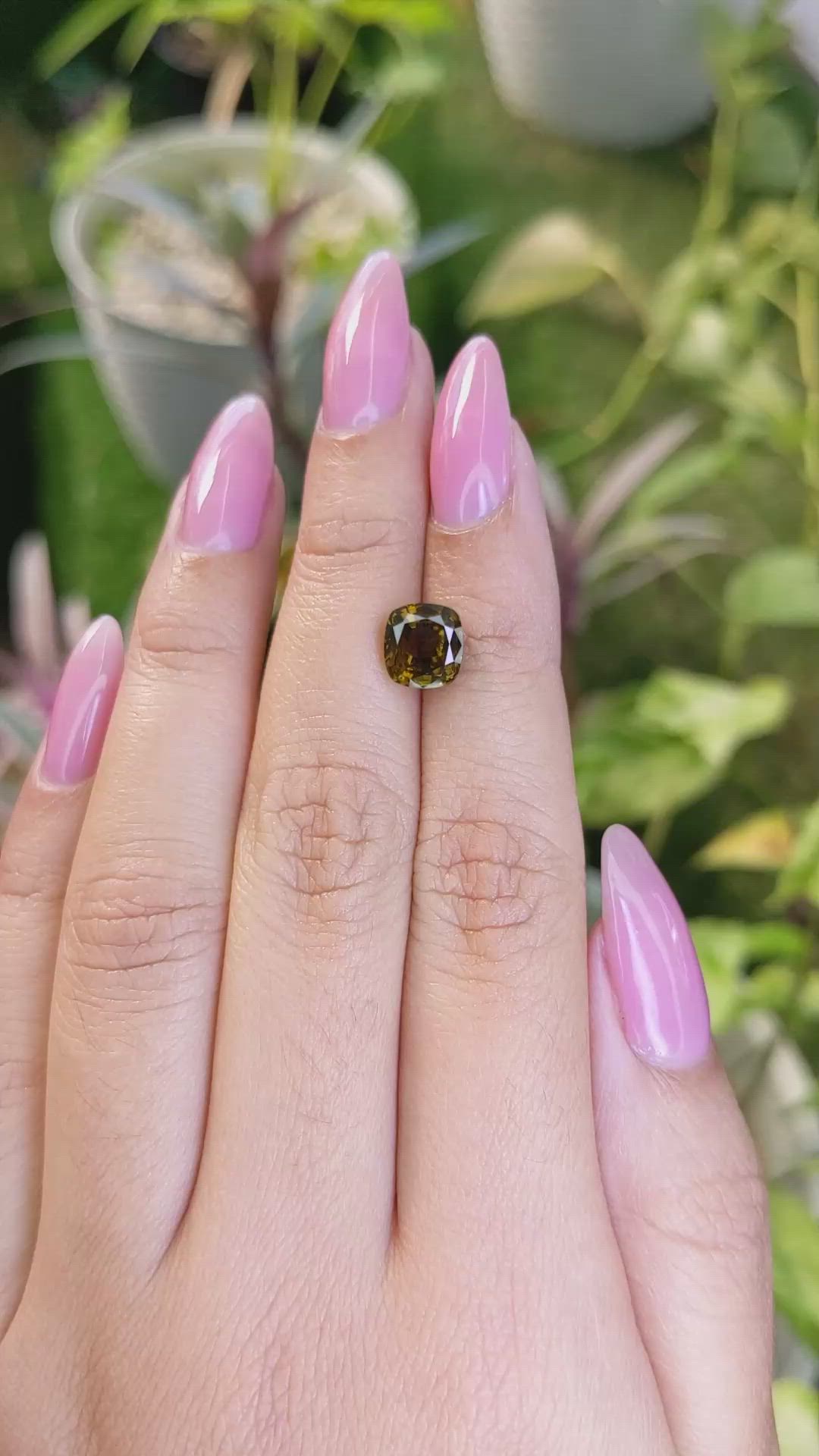 3.25 Ct. Chrysoberyl from Ceylon (Sri Lanka) Size Video