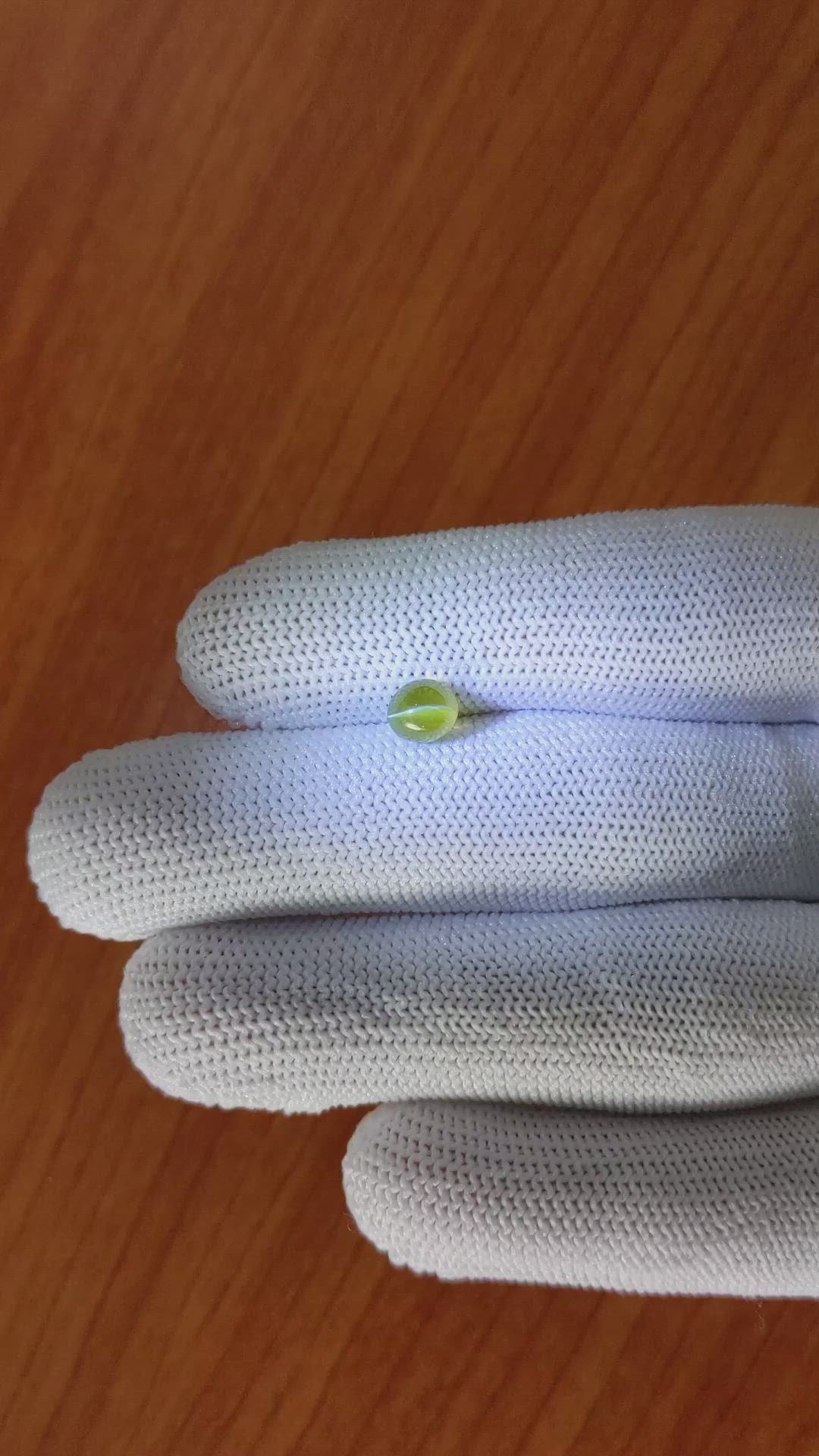 1.40 Ct. Cabochon Chrysoberyl from Ceylon (Sri Lanka) Size Video