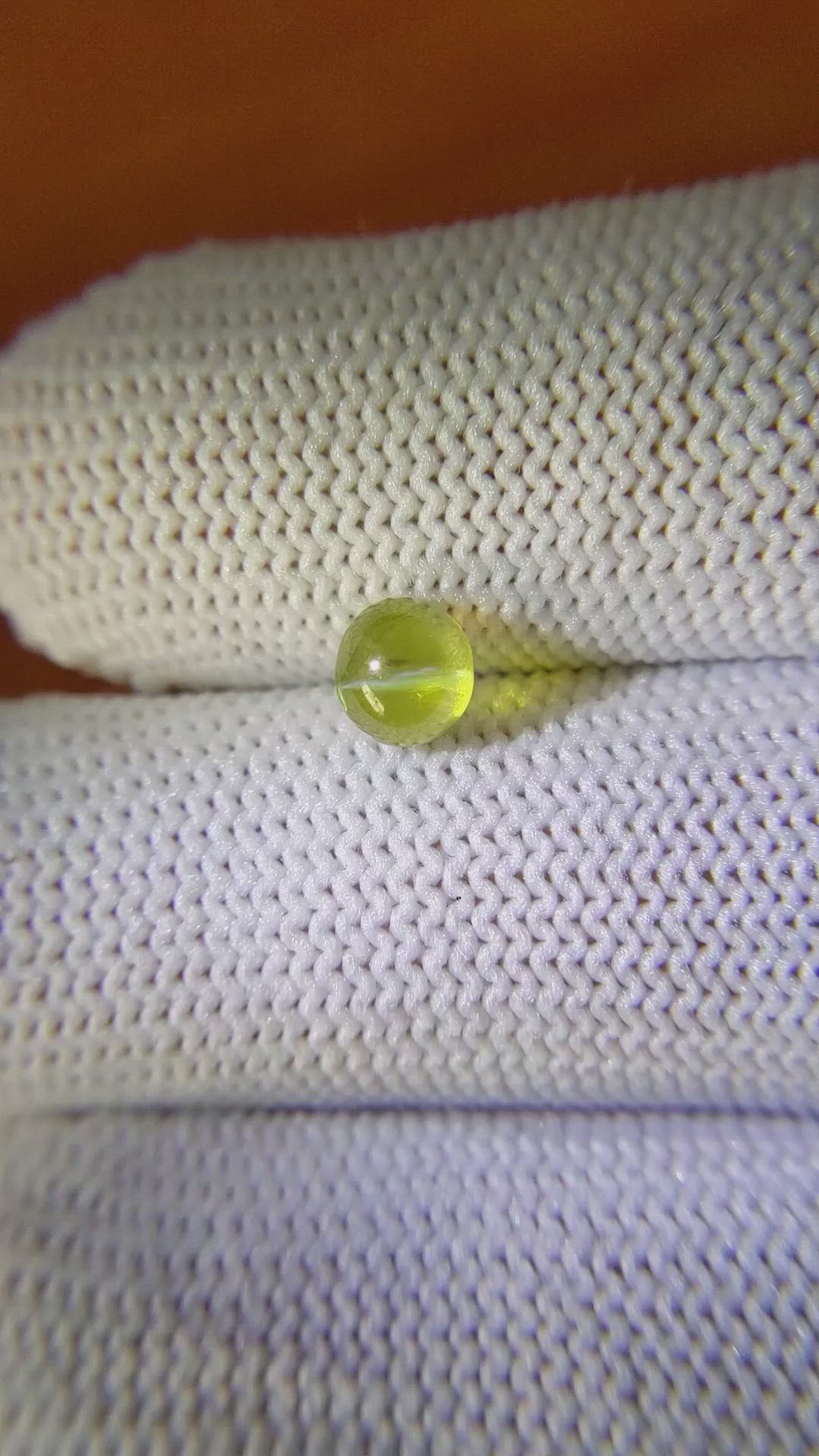 1.07 Ct. Cabochon Chrysoberyl from Ceylon (Sri Lanka) Size Video