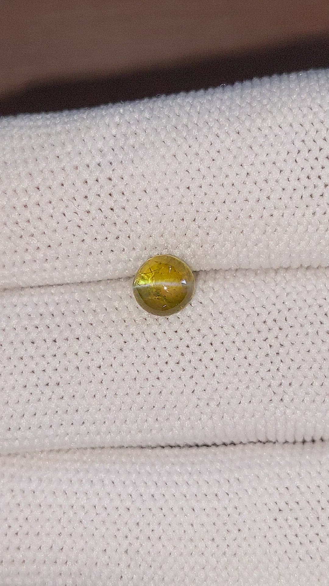1.84 Ct. Cabochon Chrysoberyl from Ceylon (Sri Lanka) Size Video