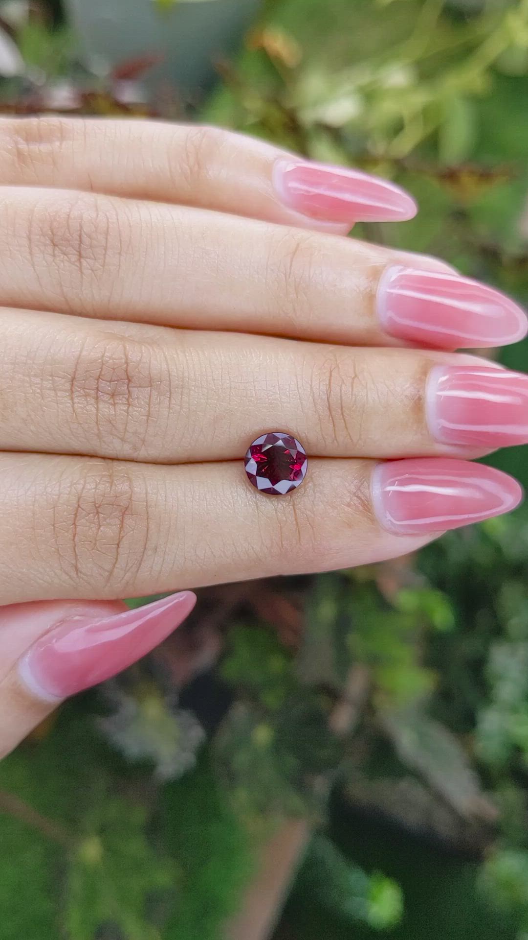 2.16 Ct. Rhodolite Garnet from Ceylon (Sri Lanka) Size Video