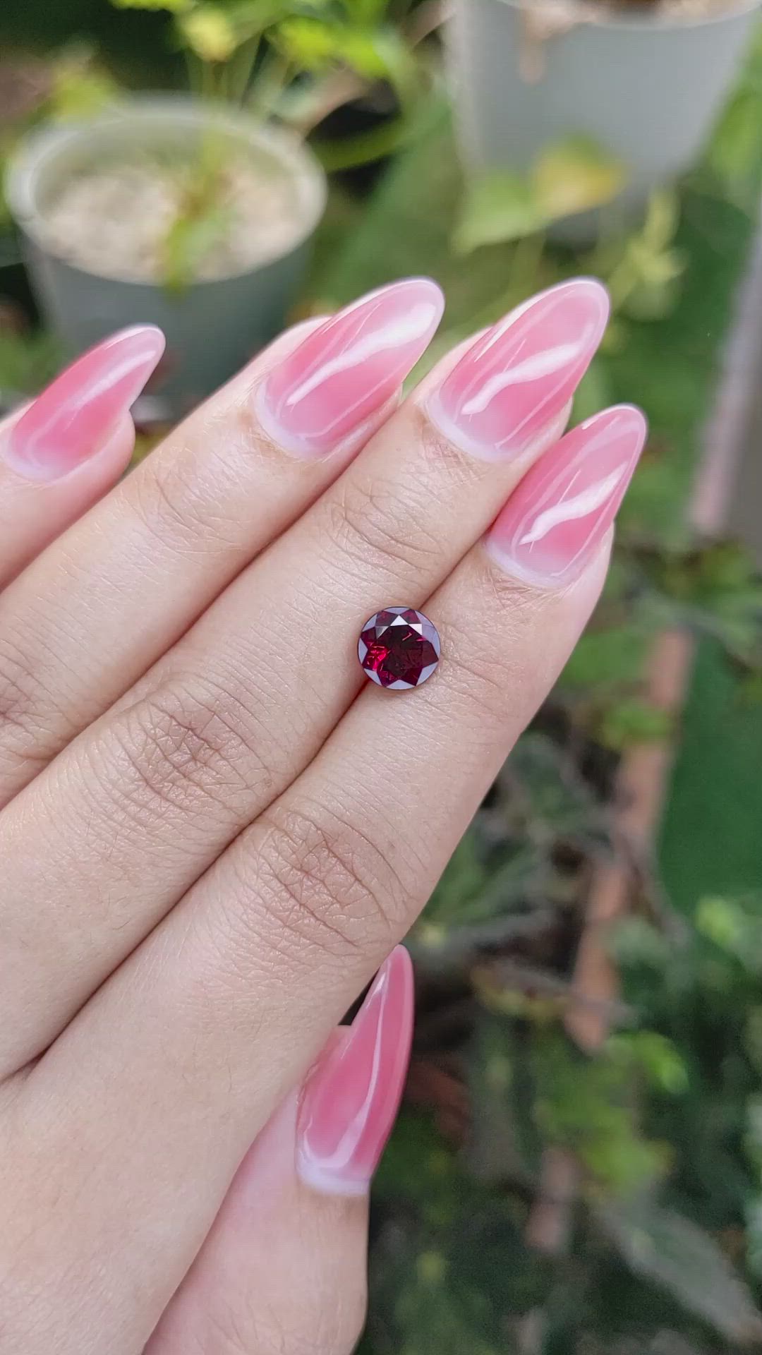 2.16 Ct. Rhodolite Garnet from Ceylon (Sri Lanka) Size Video