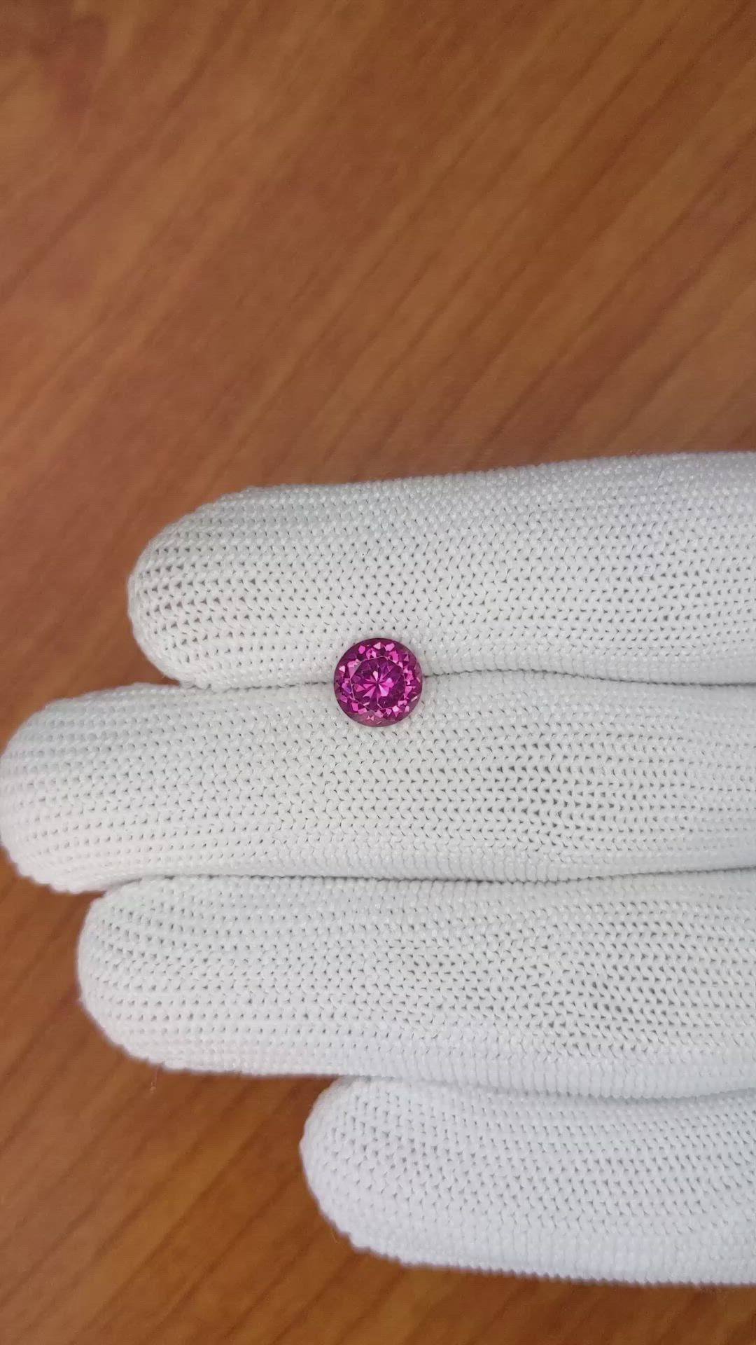 1.63 Ct. Rhodolite Garnet from Ceylon (Sri Lanka) Size Video