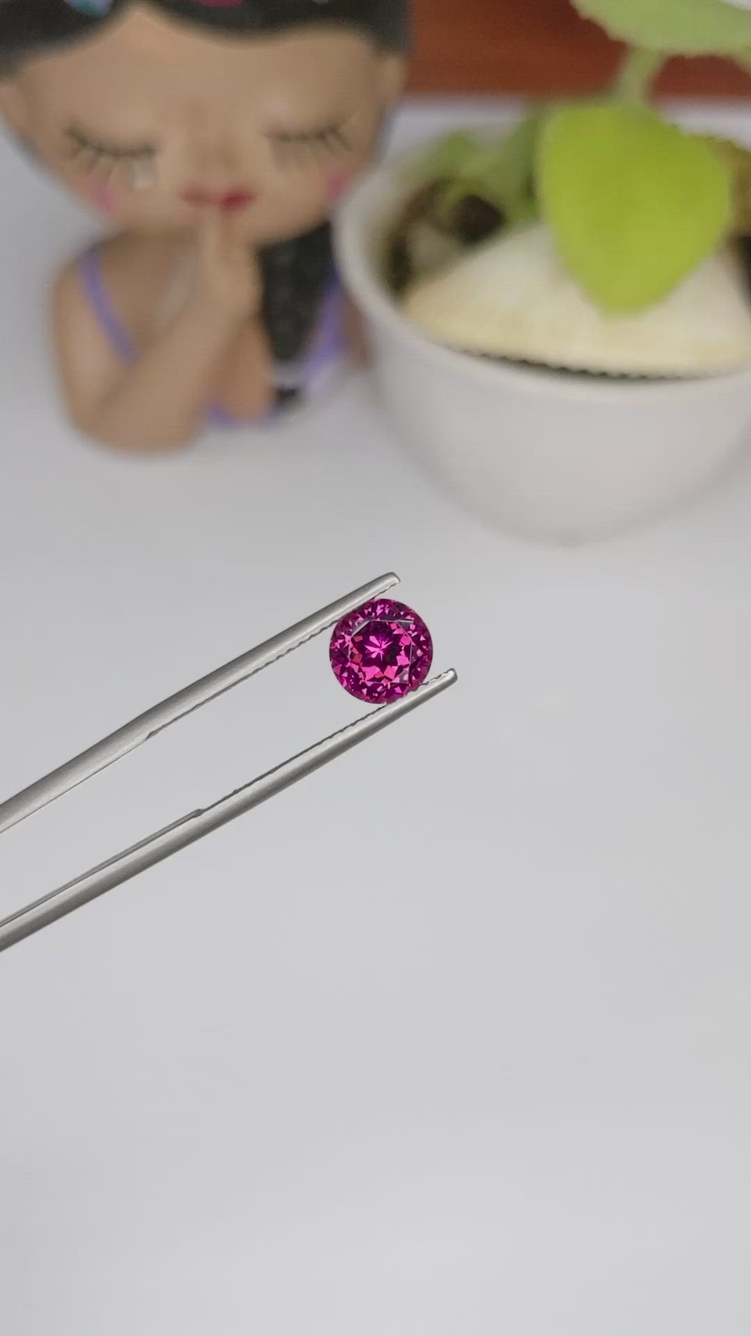 1.63 Ct. Rhodolite Garnet from Ceylon (Sri Lanka) Size Video