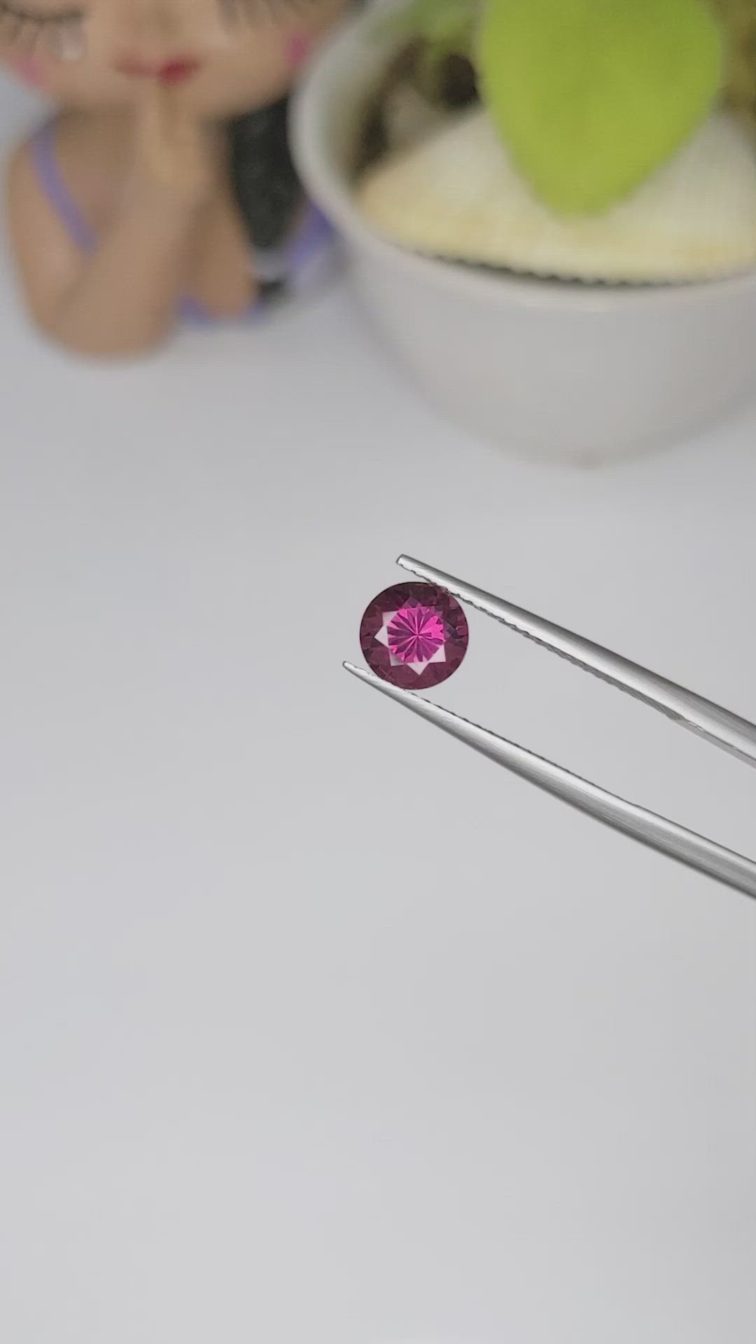 1.49 Ct. Rhodolite Garnet from Ceylon (Sri Lanka) Size Video