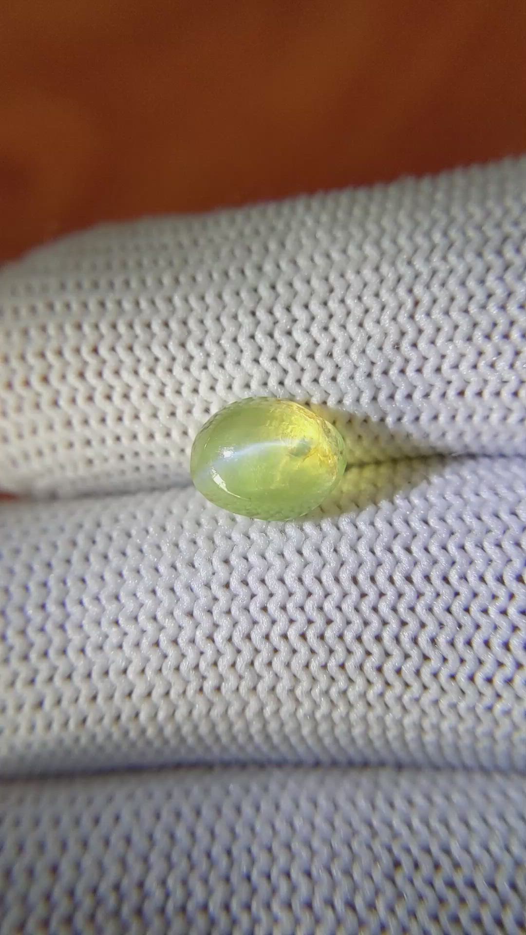 2.66 Ct. Cabochon Chrysoberyl from Ceylon (Sri Lanka) Size Video
