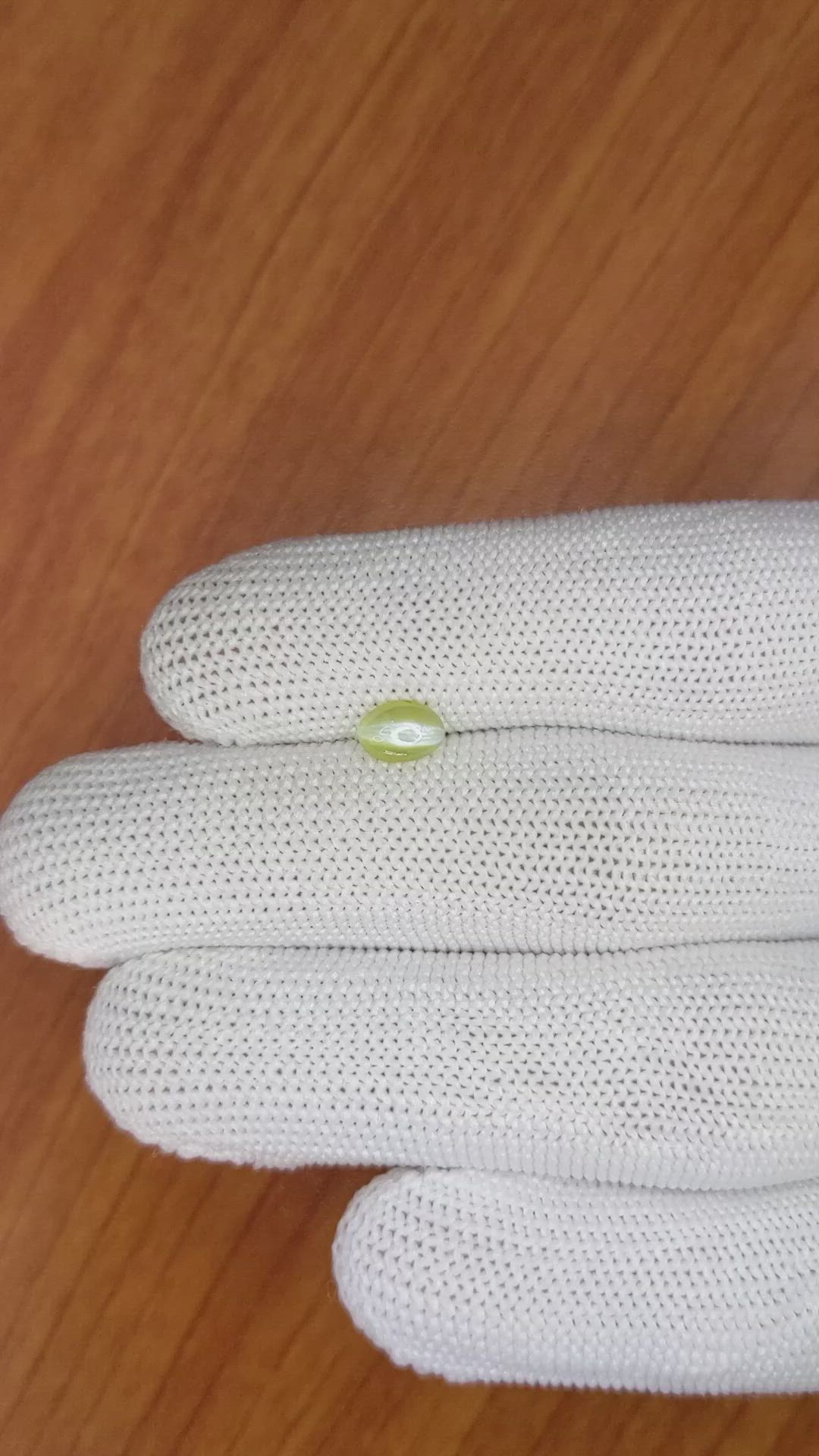 0.83 Ct. Cabochon Chrysoberyl from Ceylon (Sri Lanka) Size Video