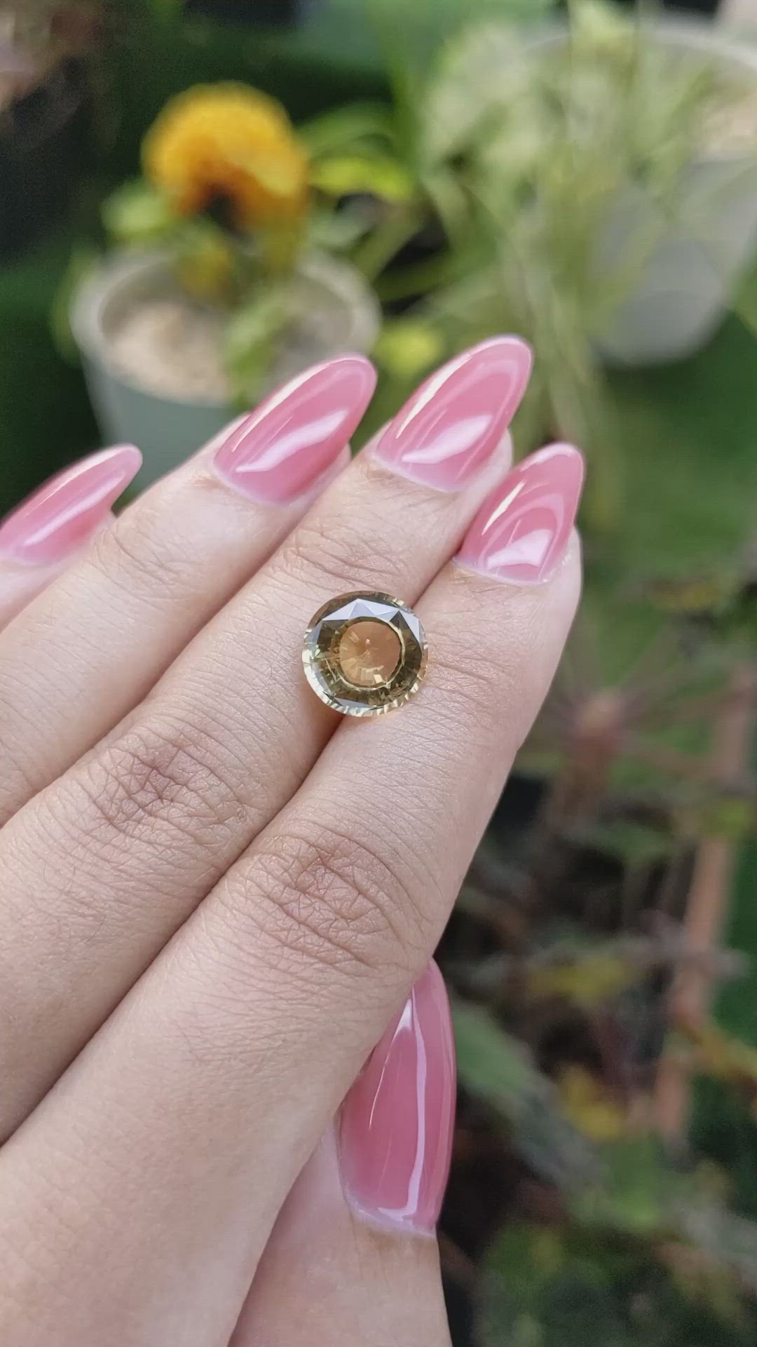 3.97 Ct. Sinhalite from Ceylon (Sri Lanka) Size Video