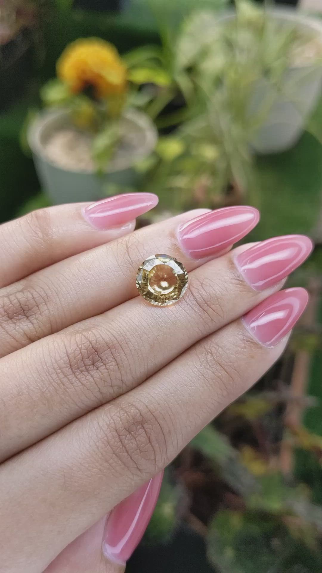 3.97 Ct. Sinhalite from Ceylon (Sri Lanka) Size Video