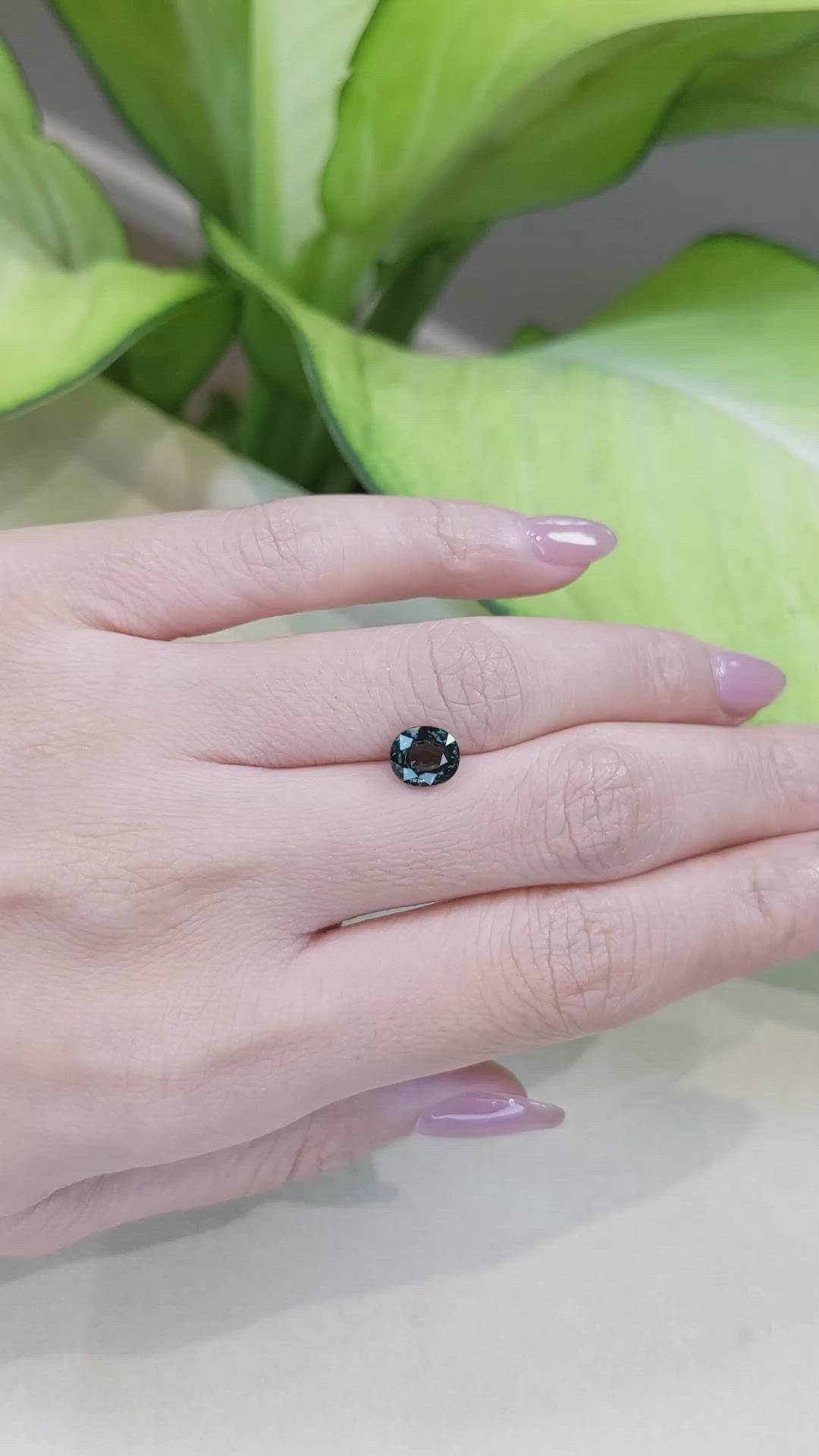 1.53 Ct. Spinel from Burma (Myanmar) Size Video