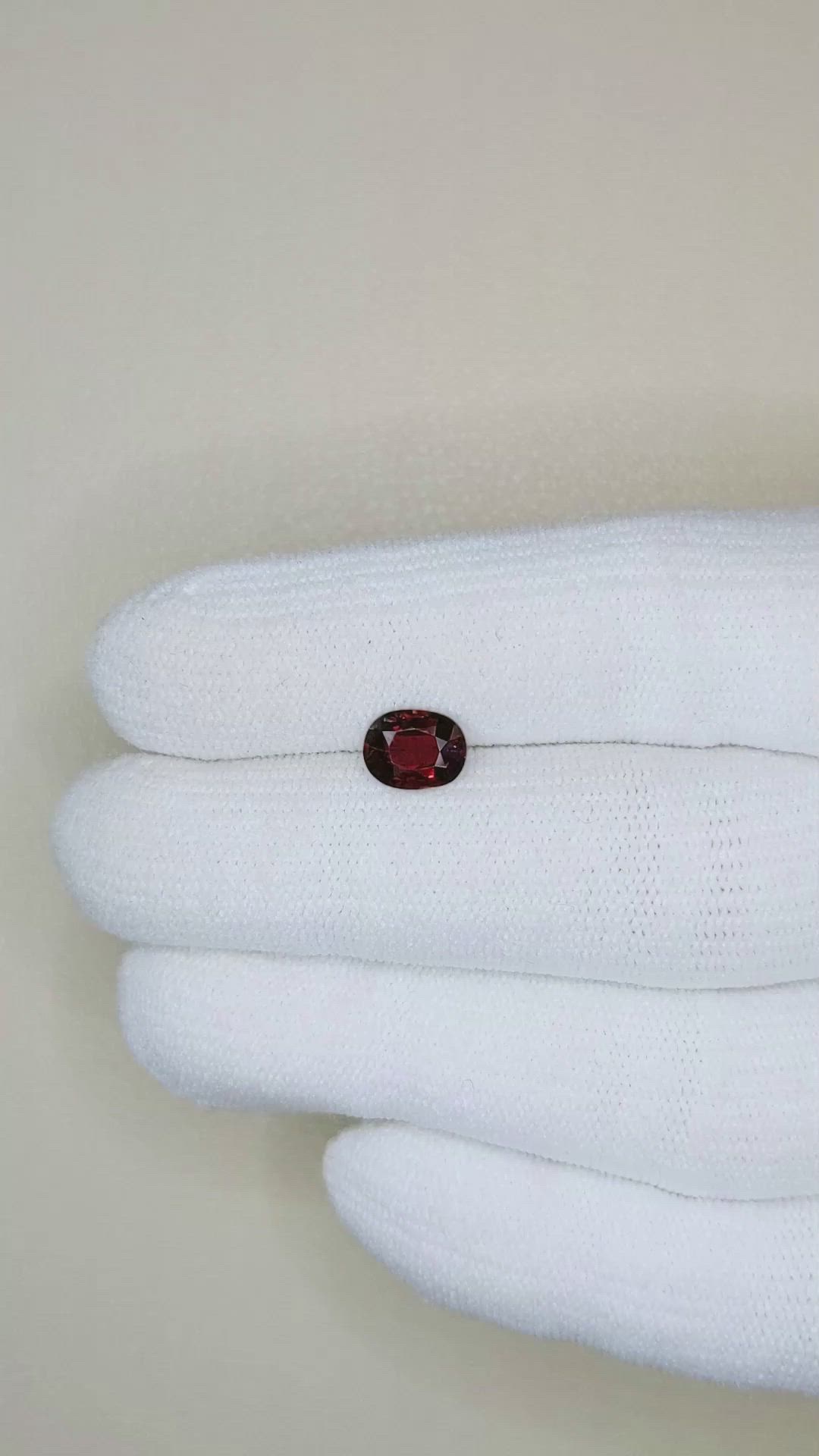1.14 Ct. Spinel from Burma (Myanmar) Size Video