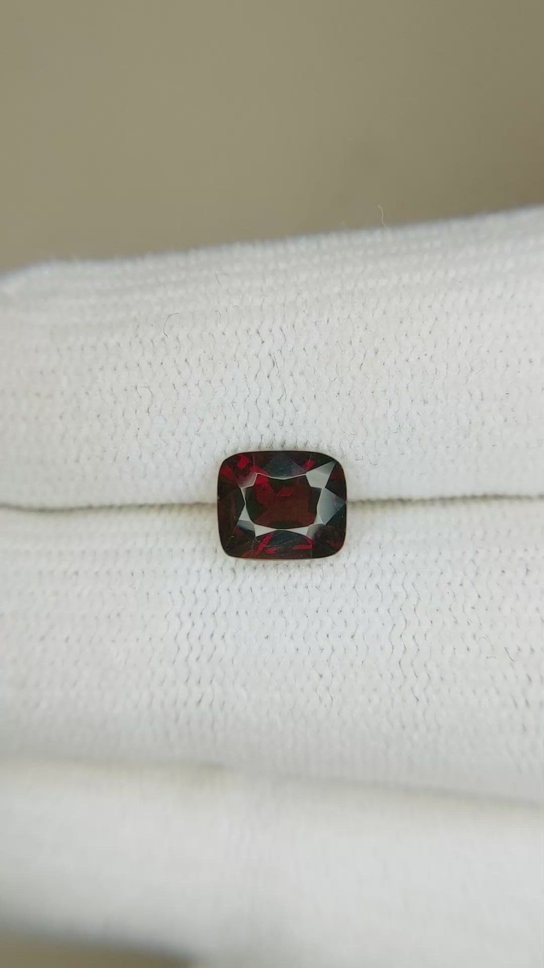 1.33 Ct. Spinel from Burma (Myanmar) Size Video