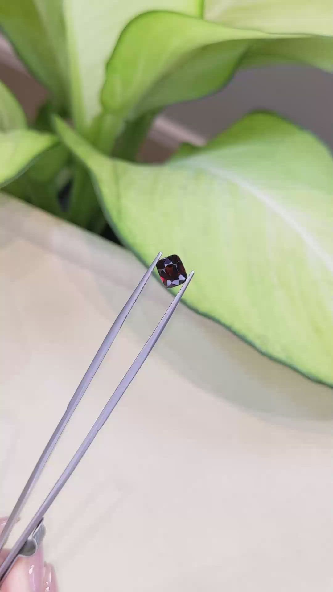 1.33 Ct. Spinel from Burma (Myanmar) Size Video