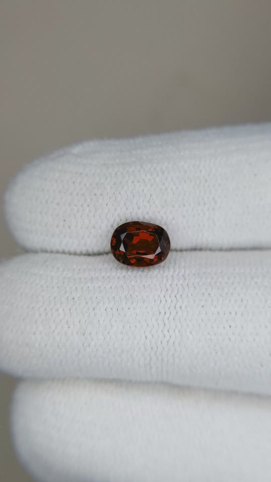 1.08 Ct. Spinel from Burma (Myanmar) Size Video