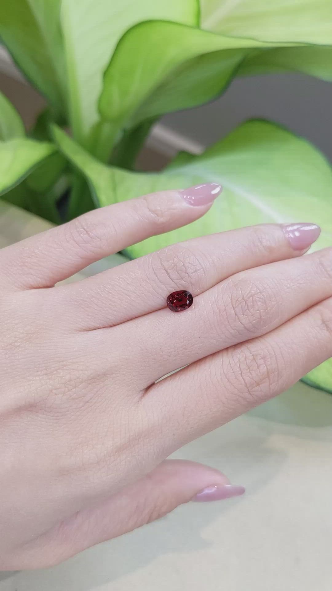 1.08 Ct. Spinel from Burma (Myanmar) Size Video