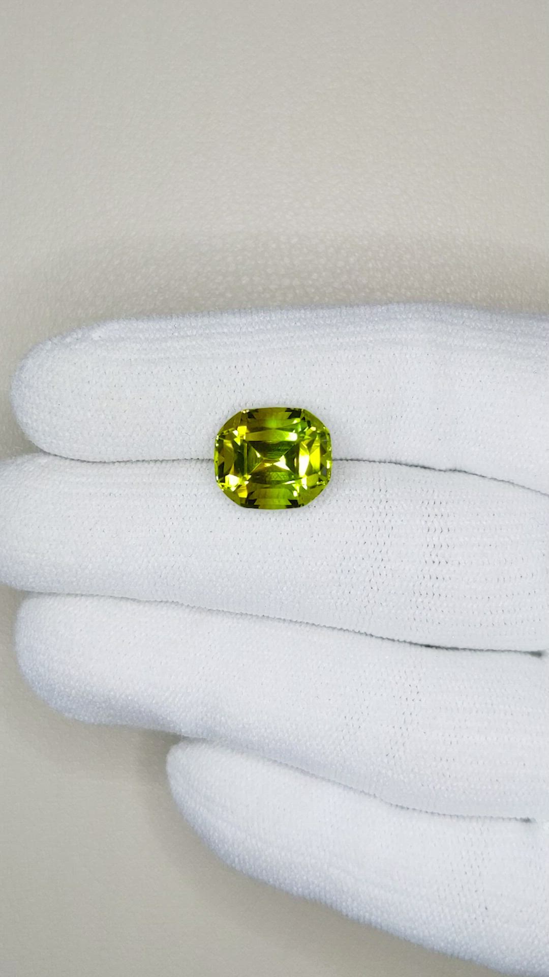 5.68 Ct. Peridot from Burma (Myanmar) Size Video
