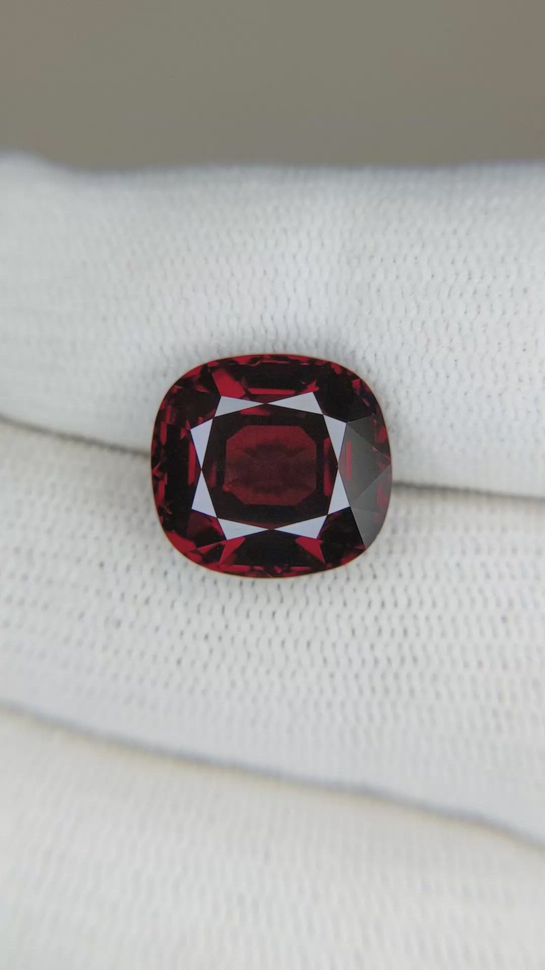 10.89 Ct. Spessartite Garnet from Nigeria Size Video