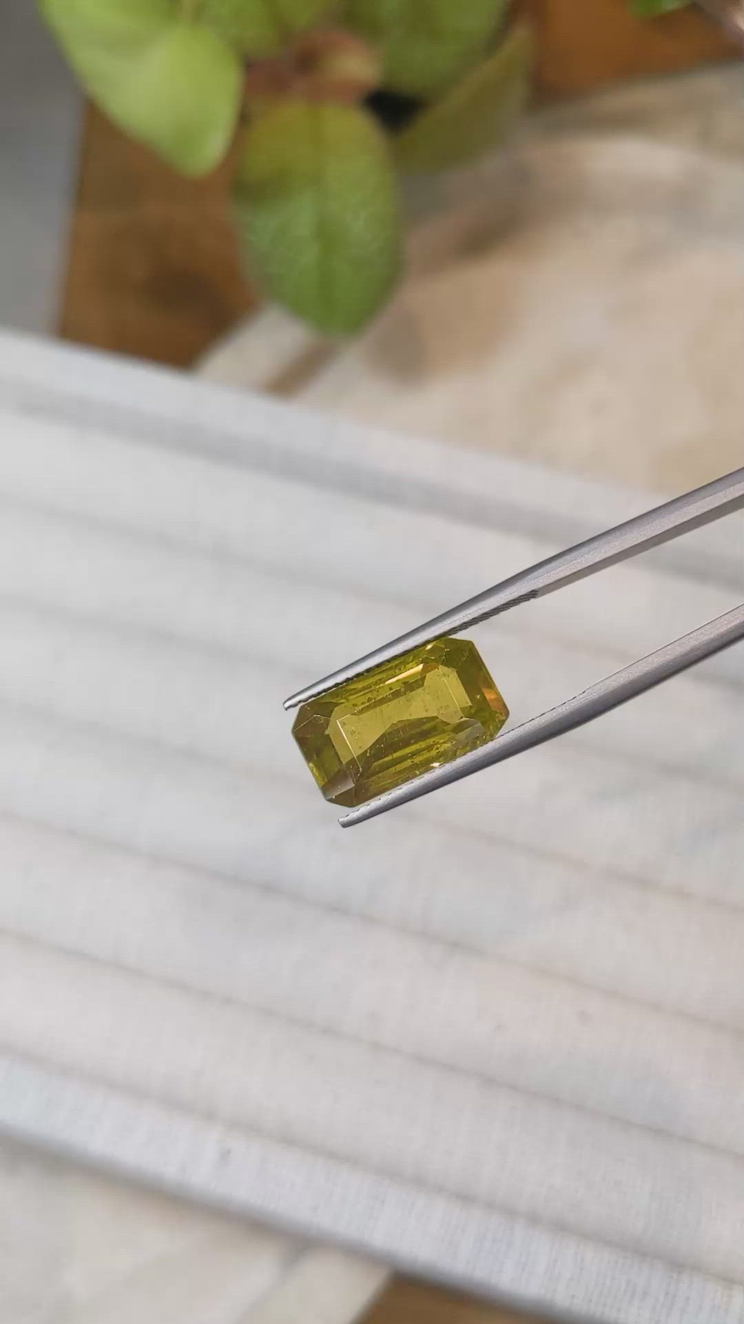 9.16 Ct. Zircon from Tanzania Size Video