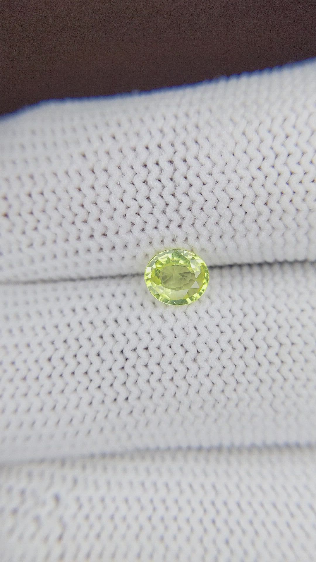 0.65 Ct. Chrysoberyl from Ceylon (Sri Lanka) Size Video