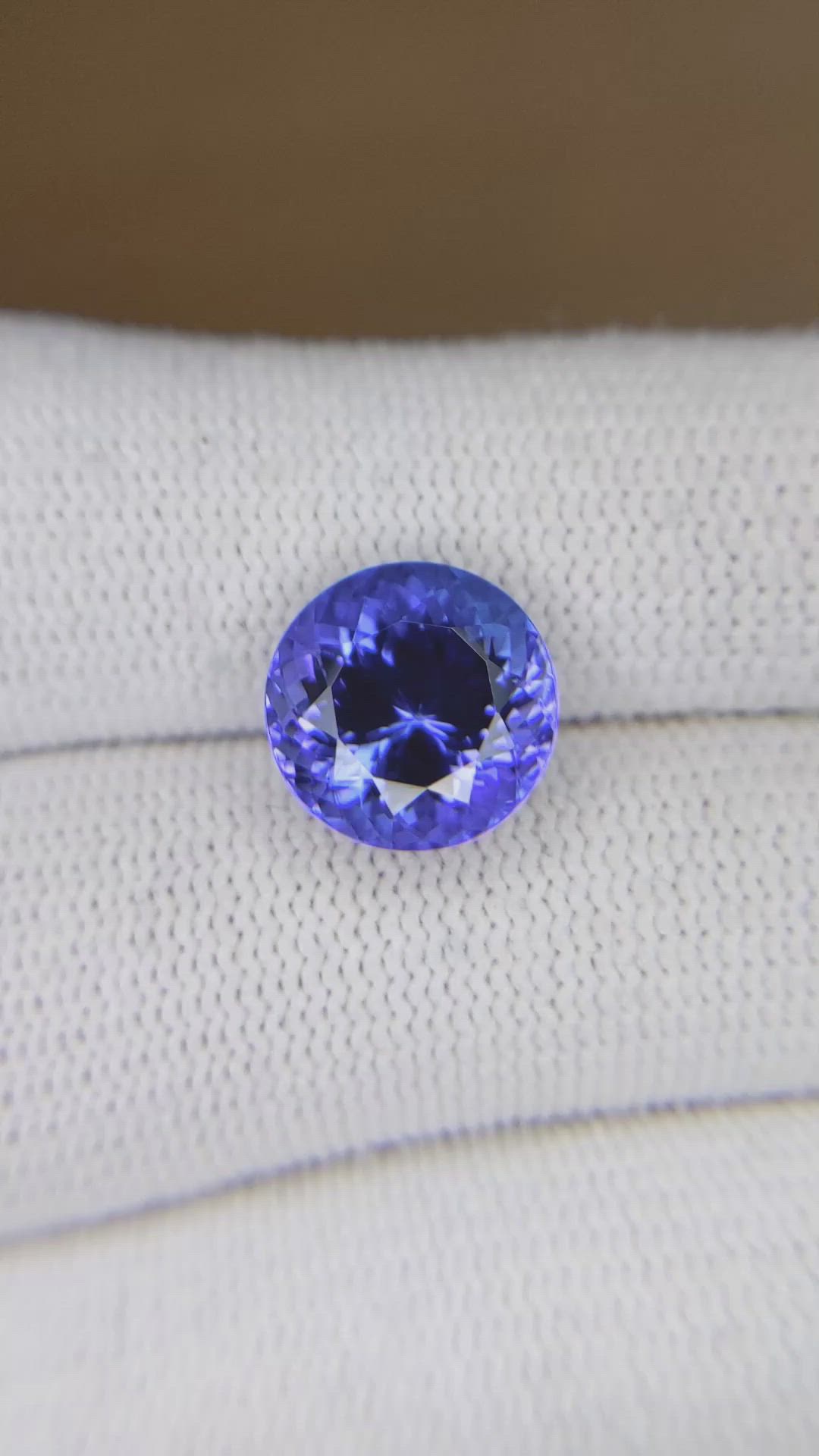 5.37 Ct. Tanzanite from Tanzania Size Video