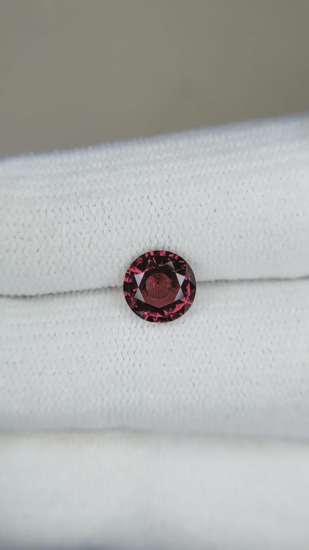 1.48 Ct. Garnet from Ceylon (Sri Lanka) Size Video