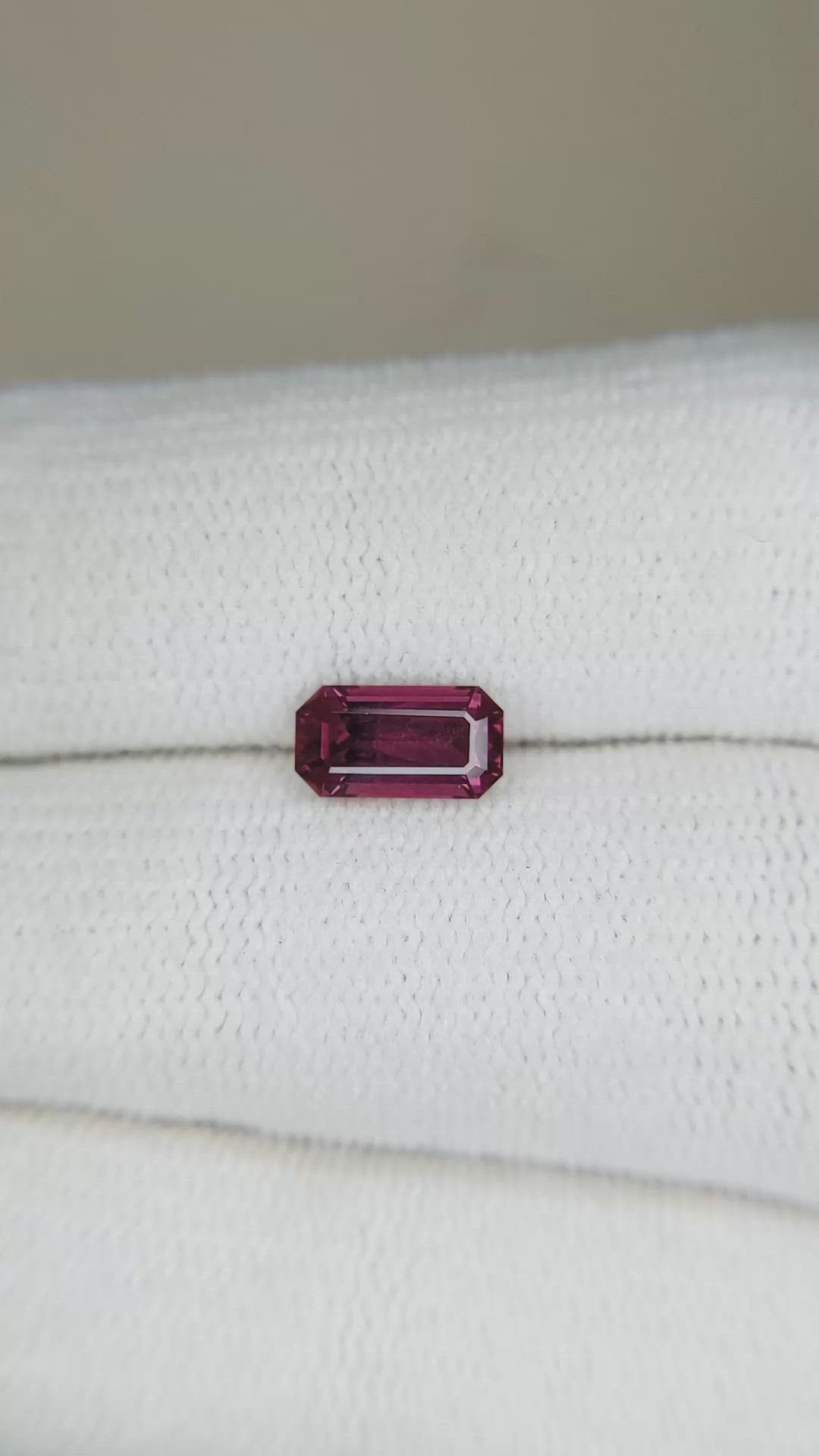 1.17 Ct. Rhodolite Garnet from Ceylon (Sri Lanka) Size Video