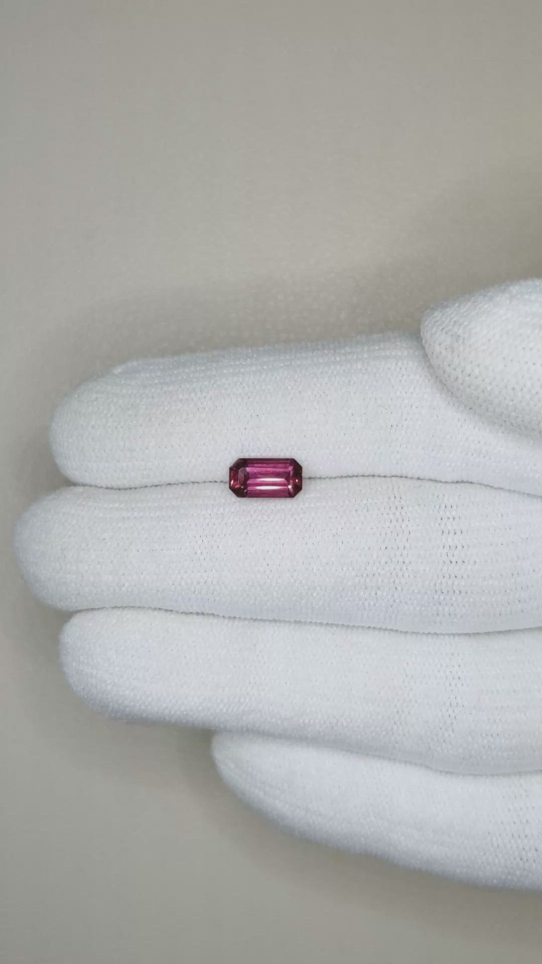 1.17 Ct. Rhodolite Garnet from Ceylon (Sri Lanka) Size Video